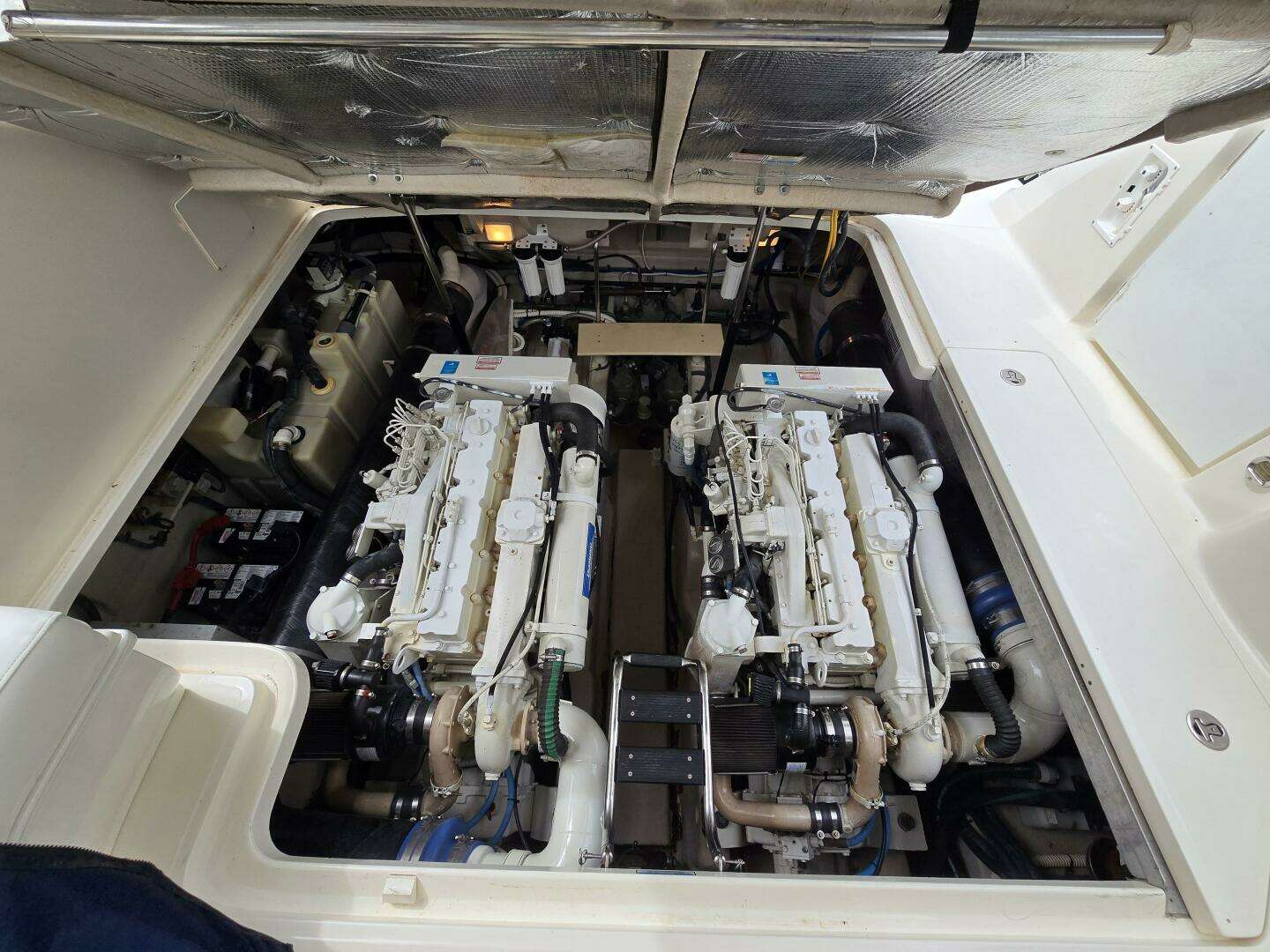 2004 Sea Ray 455 - Image 24