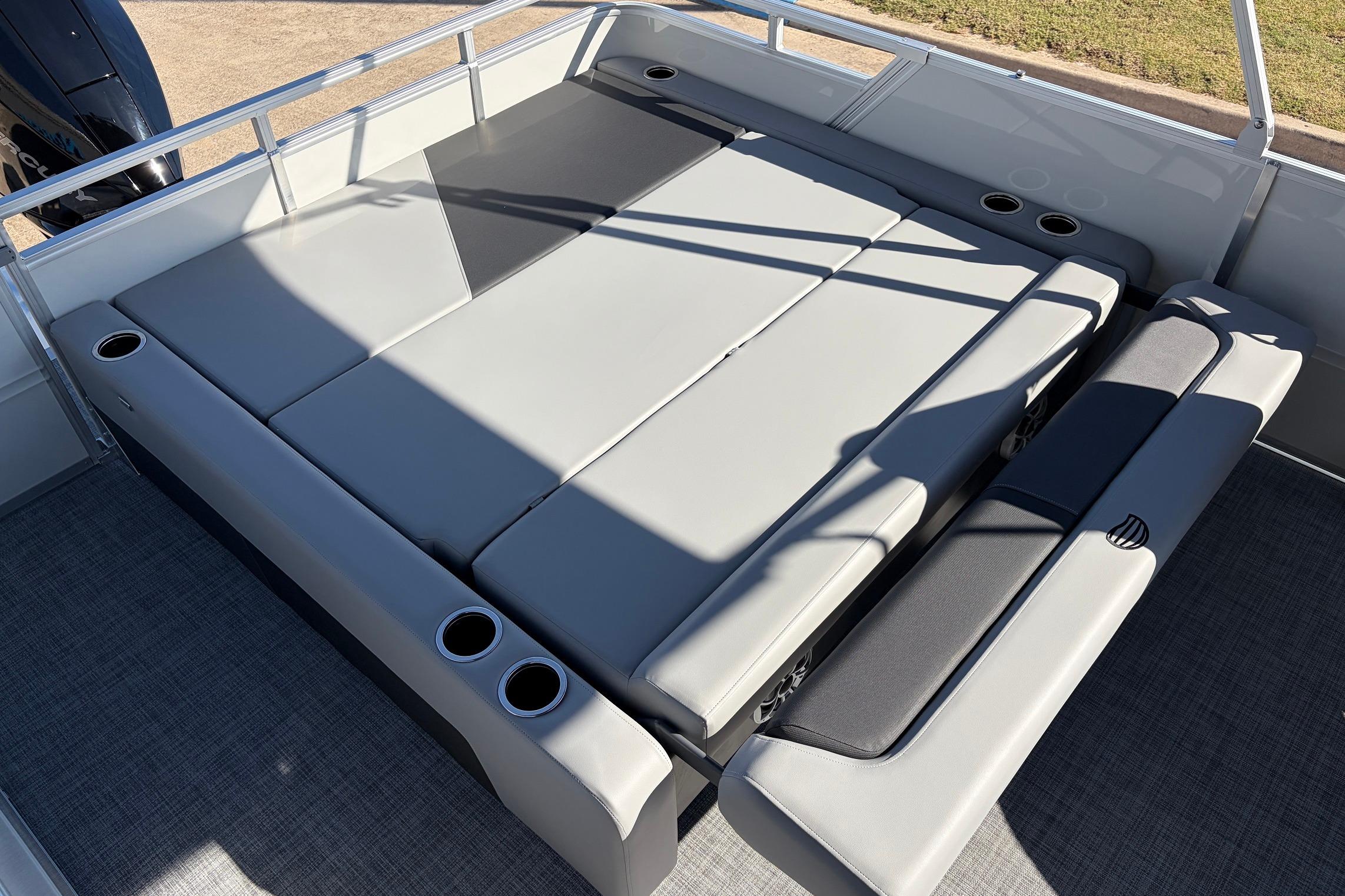2026 Sun Tracker Party Barge 22 RF XP3 with spacious seating and cup holders.