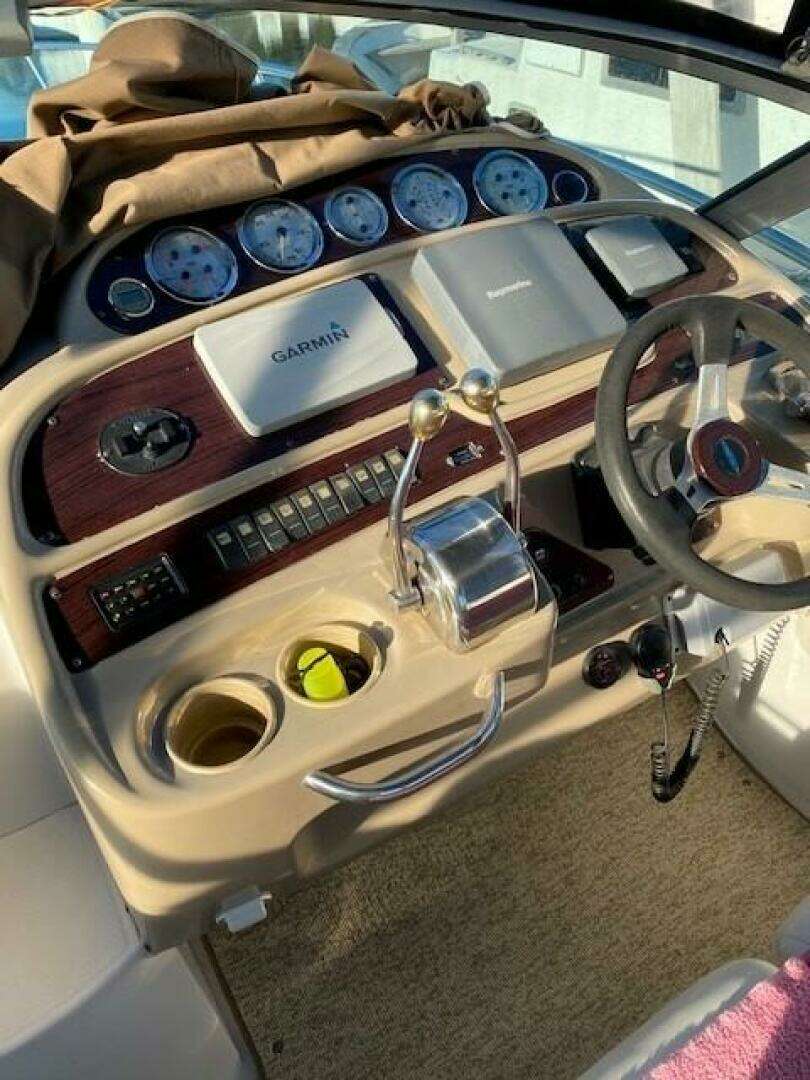 2004 Chaparral Signature 350 - Image 10