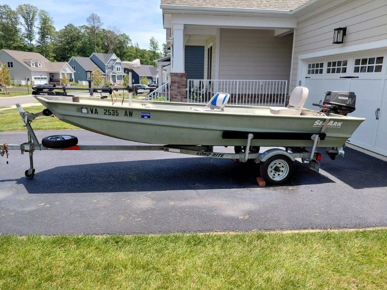 1999 SeaArk jon boat