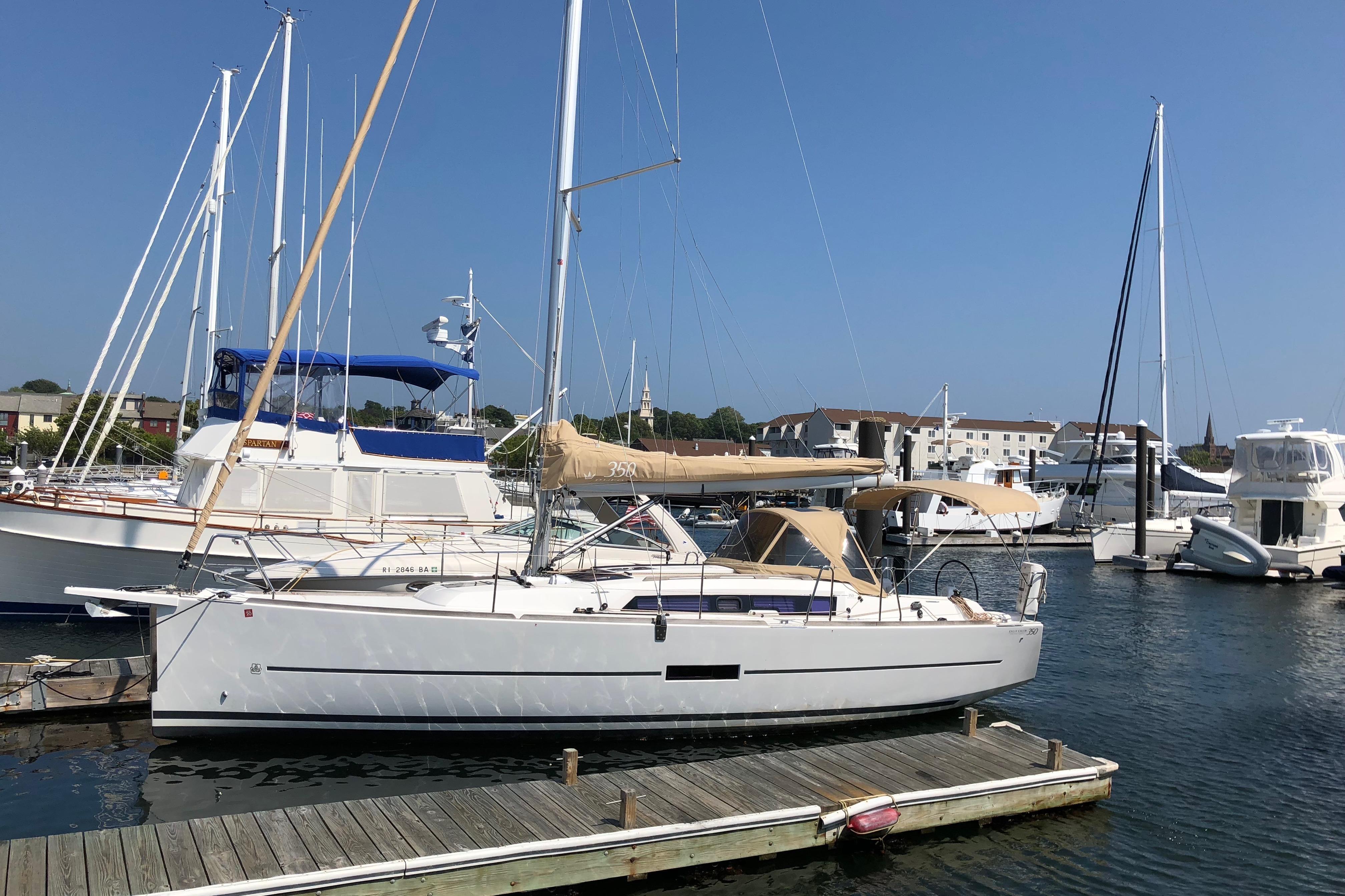 2017 Dufour 350 Grand Large