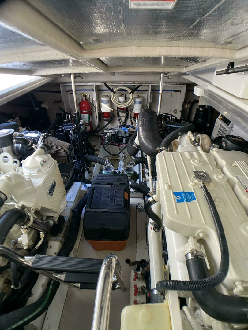 2010 Sea Ray 45 Sundancer - Image 60