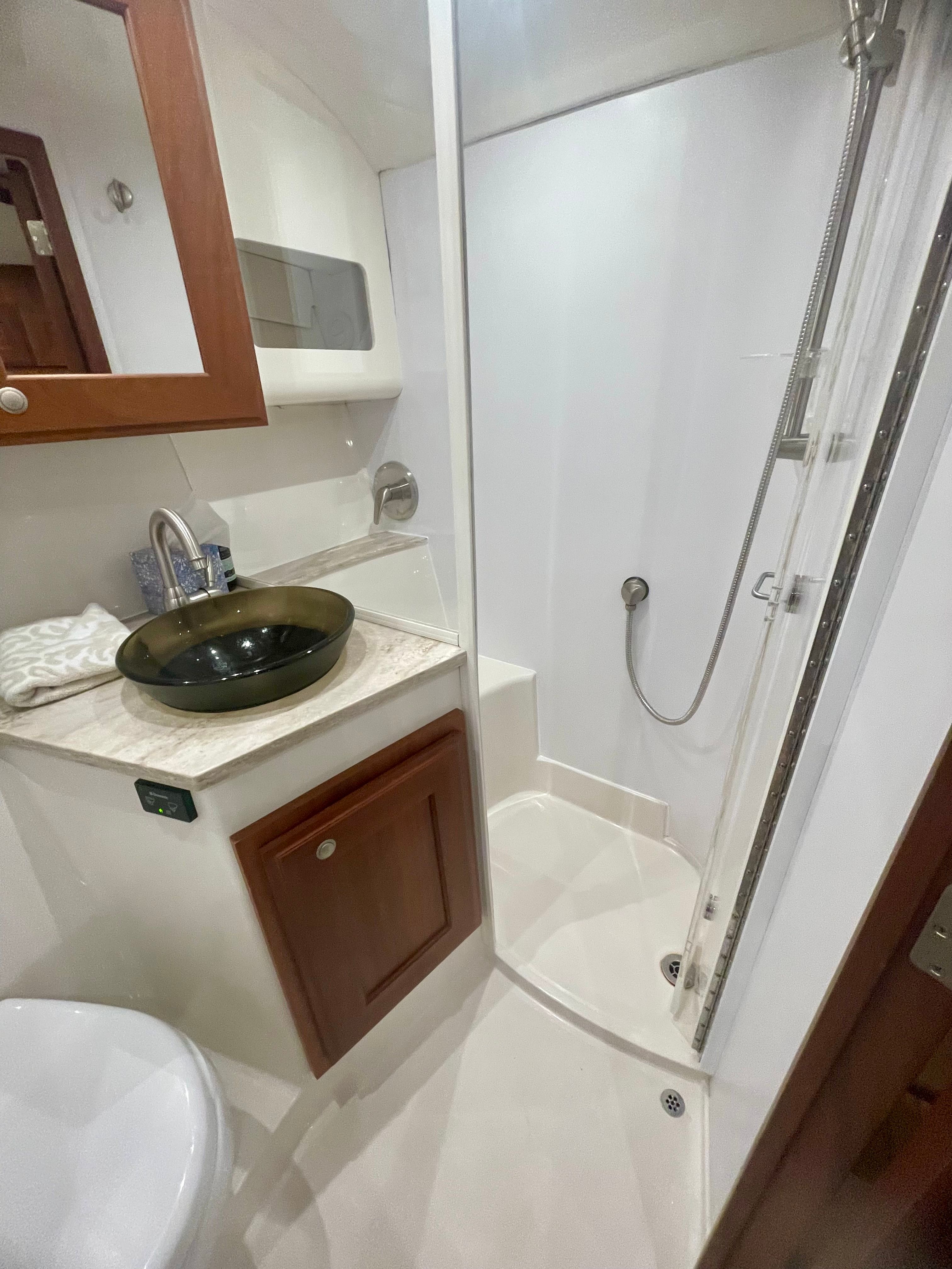 2015 Jupiter 41 SB - 16