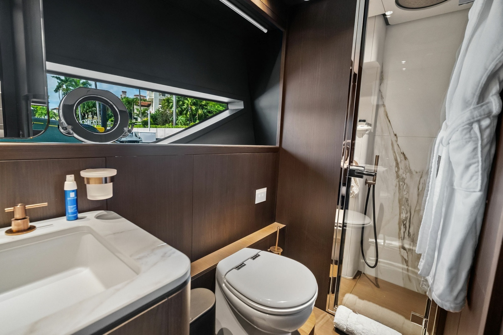 2023 Ferretti Yachts 860 - Image 53