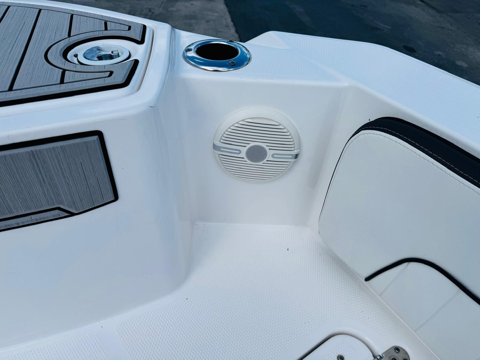 2024 Yamaha Boats 222 FSH Sport - 9