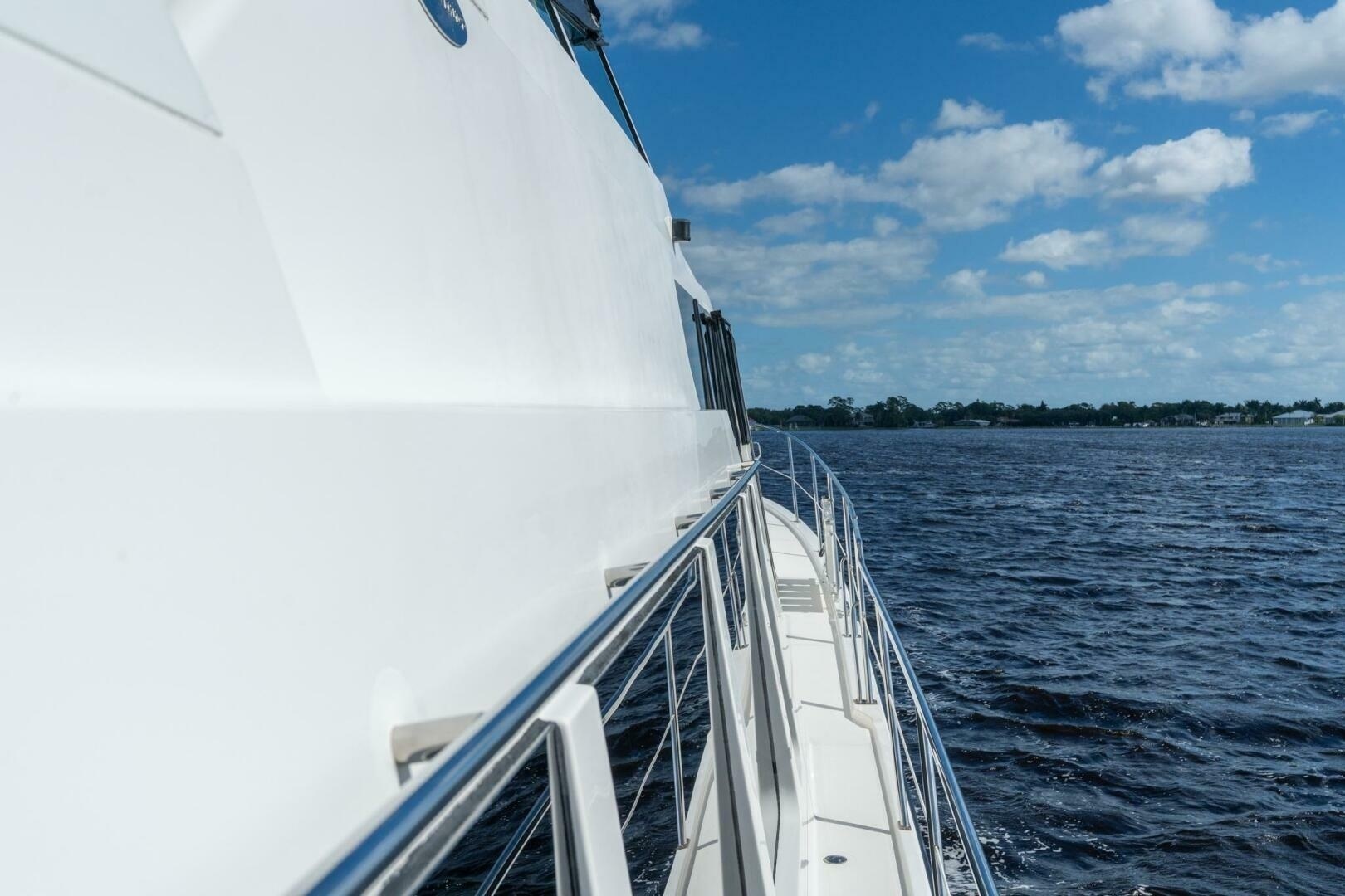 2009 Pacific Mariner 65 Motor Yacht - Image 19