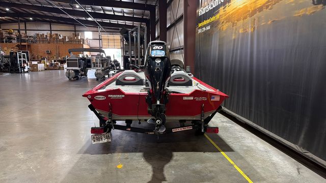 2012 Tracker Pro Team 175 W/ Mercury 60 - 3