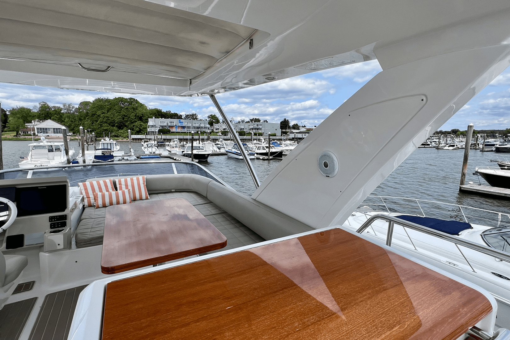 2019 Azimut 50 FLYBRIDGE - Image 35