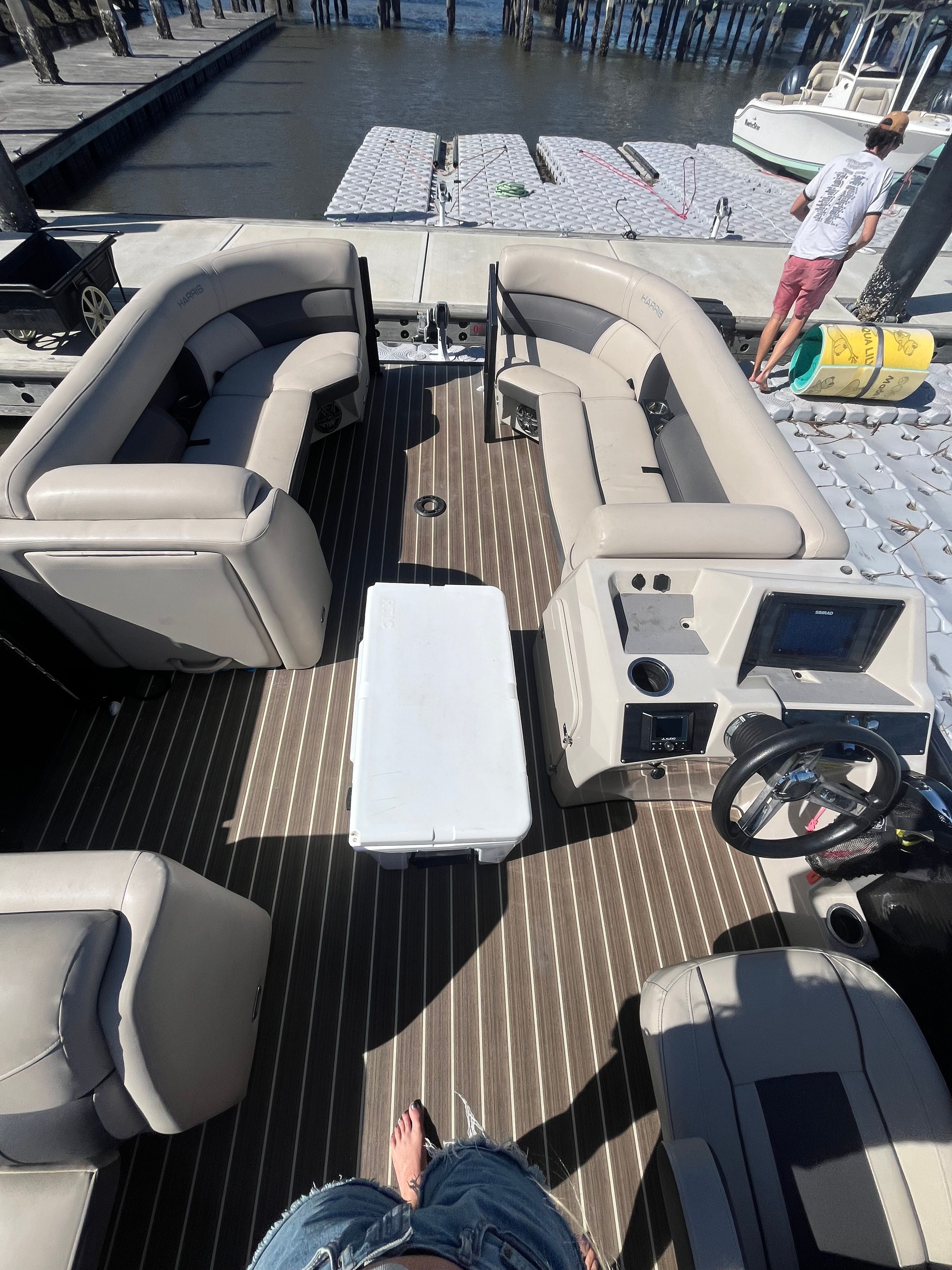 2022 Harris Cruiser 230 - 6