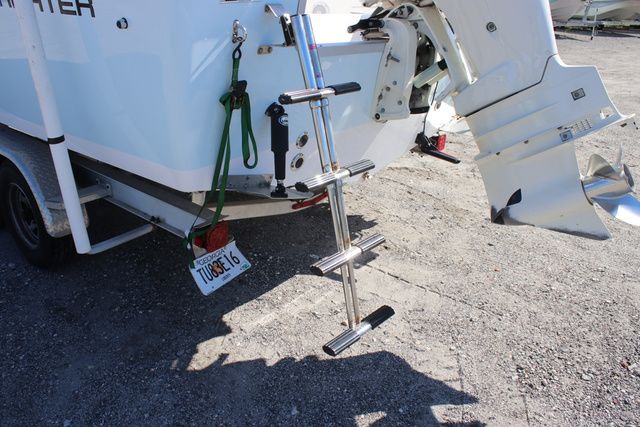 2023 Clearwater 2300 Center Console - 5