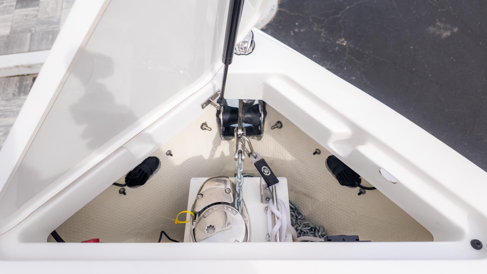 2026 Cobalt R6 Surf - 23
