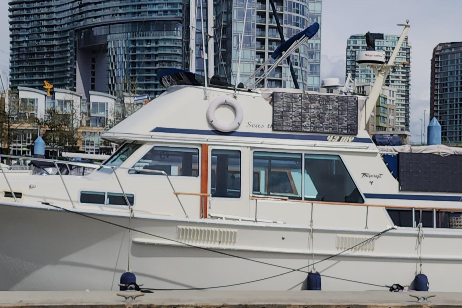 1981 Tollycraft 43