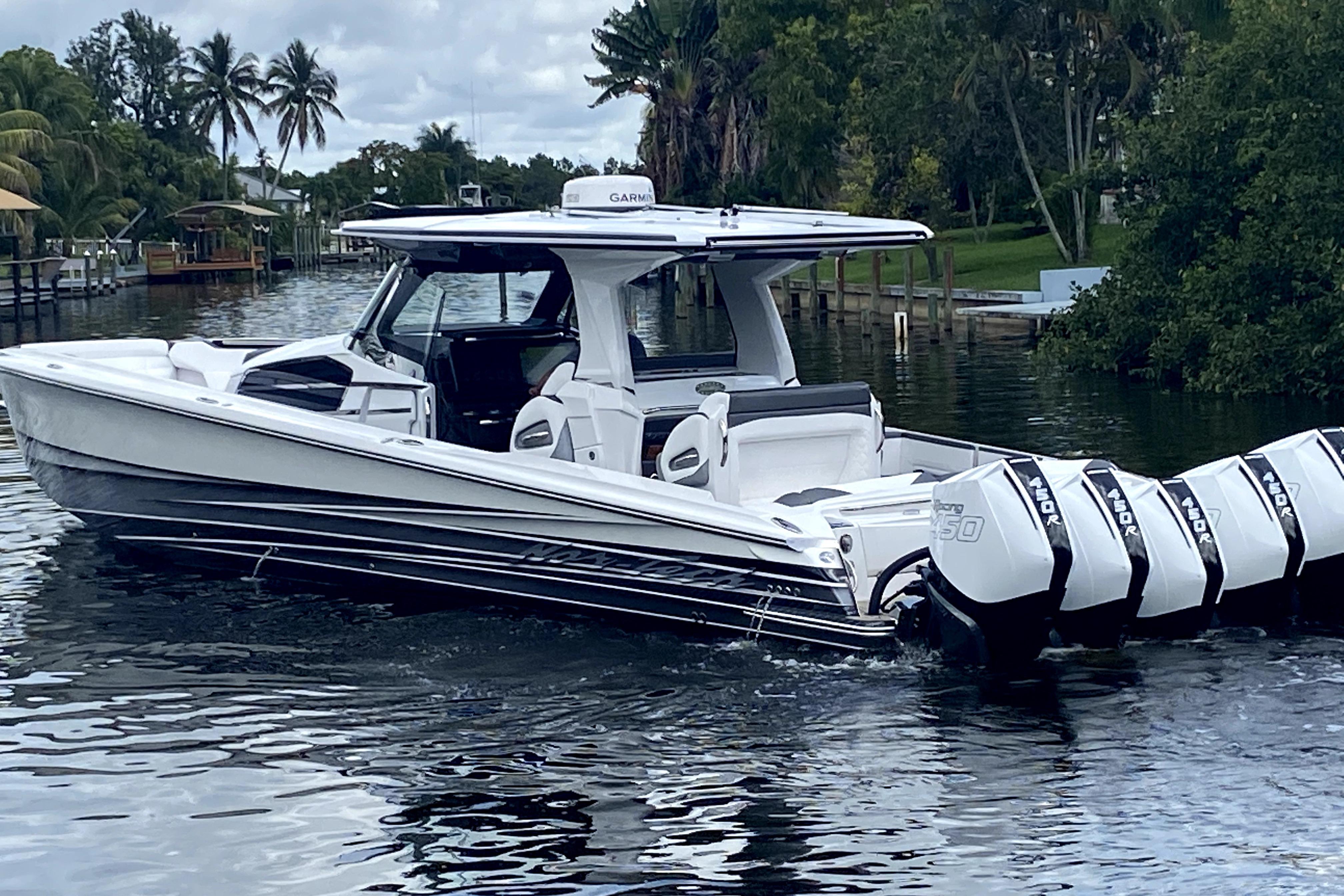 2027 Nor-Tech 450 Sport Center Console