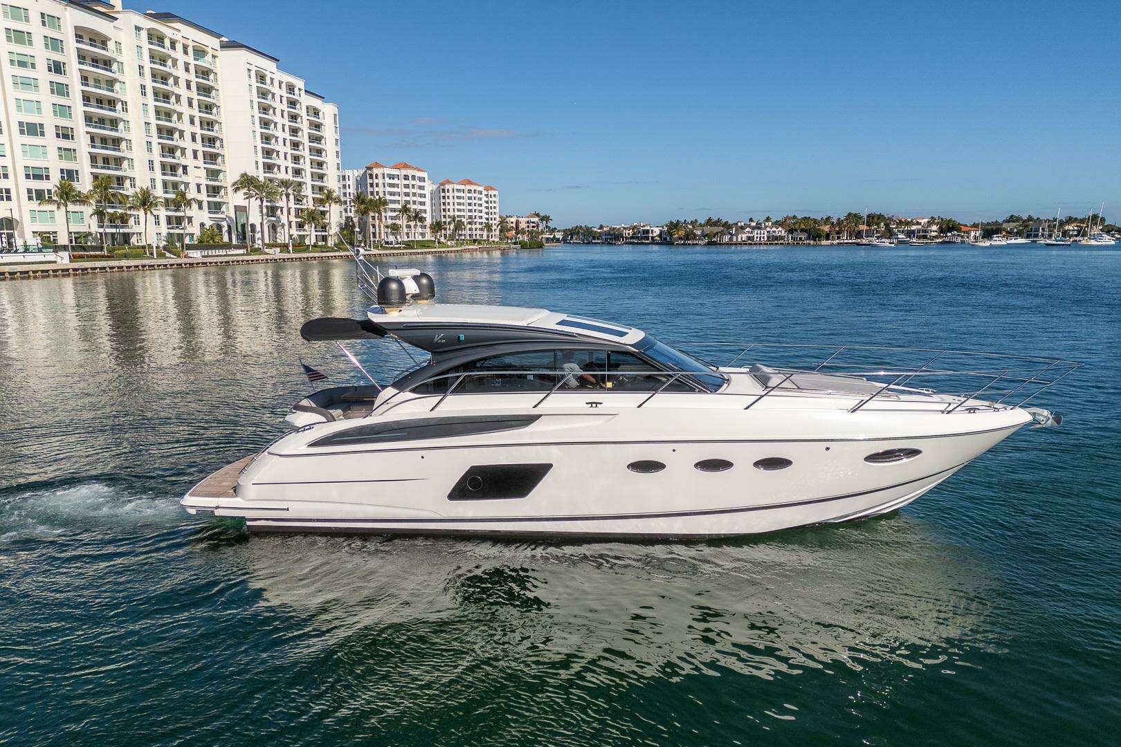 2016 Princess V48 - Image 8