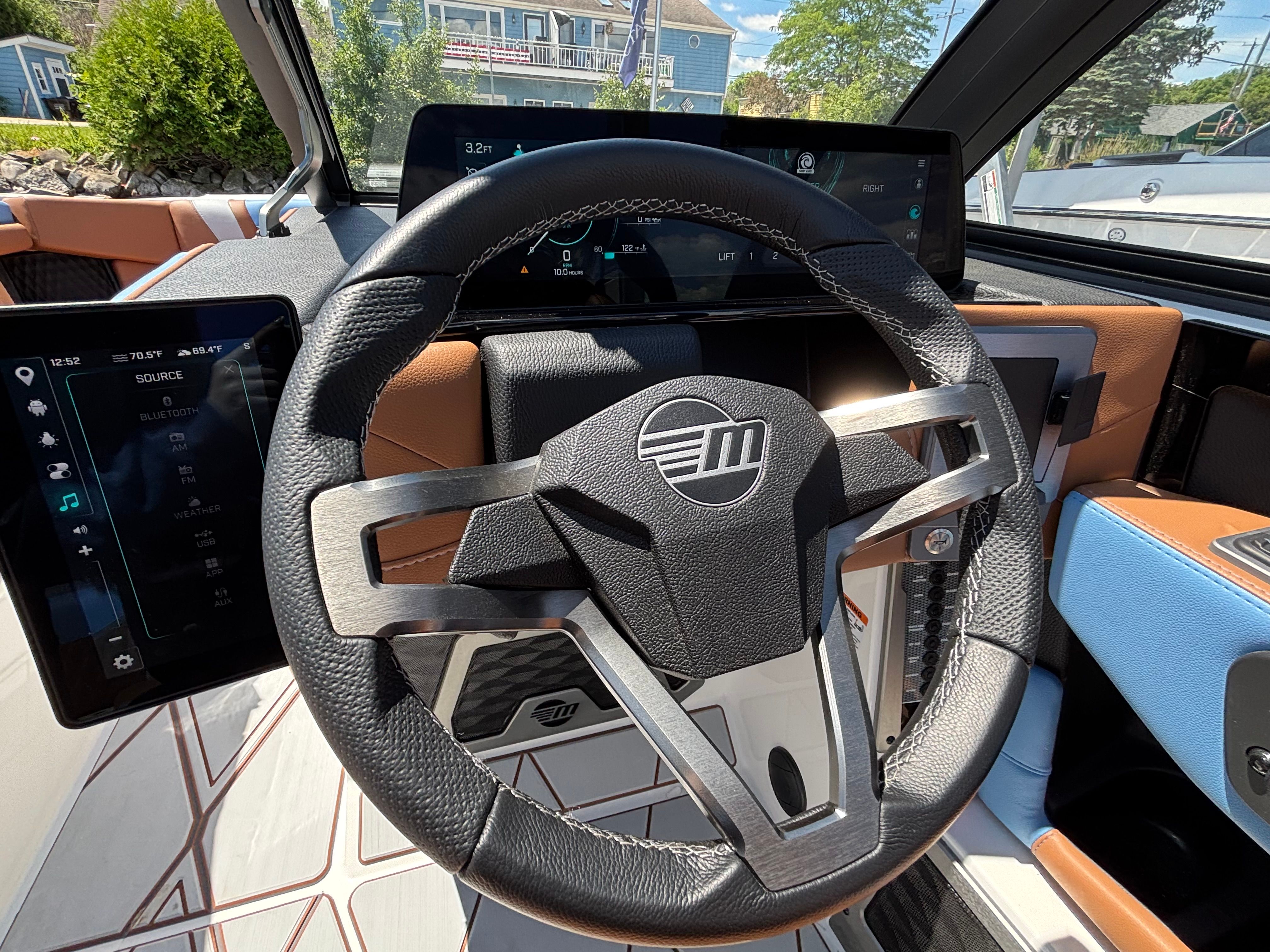 2026 Malibu M230 - 10