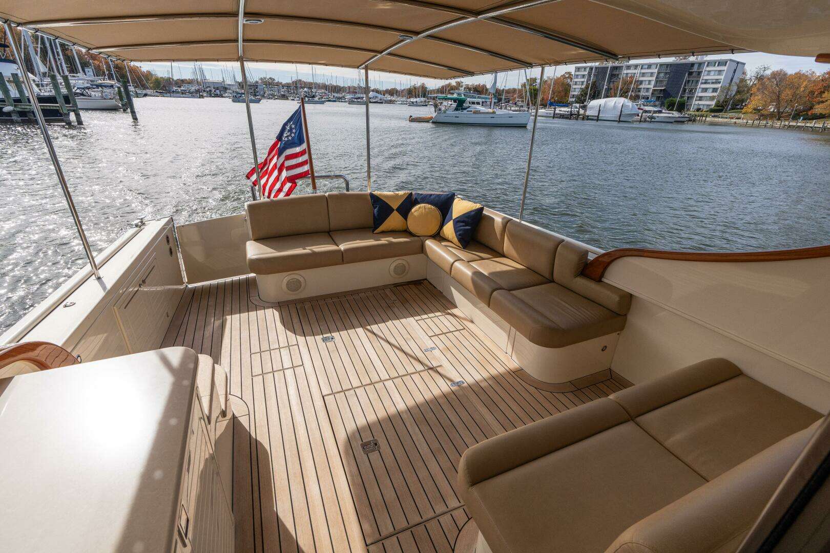 2016 Palm Beach Motor Yachts PB50 - Image 26