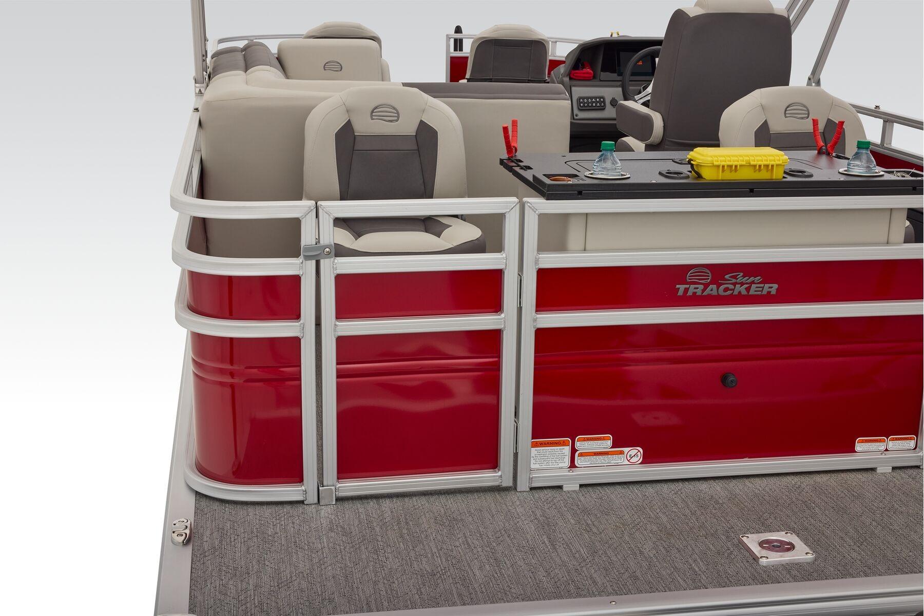 2026 Sun Tracker Fishin' Barge 22 XP3 - 75