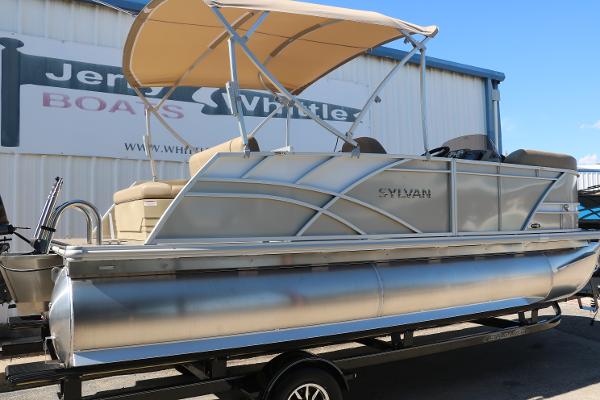 2025 Sylvan Mirage 820 CLZ DH pontoon boat with canopy on trailer.