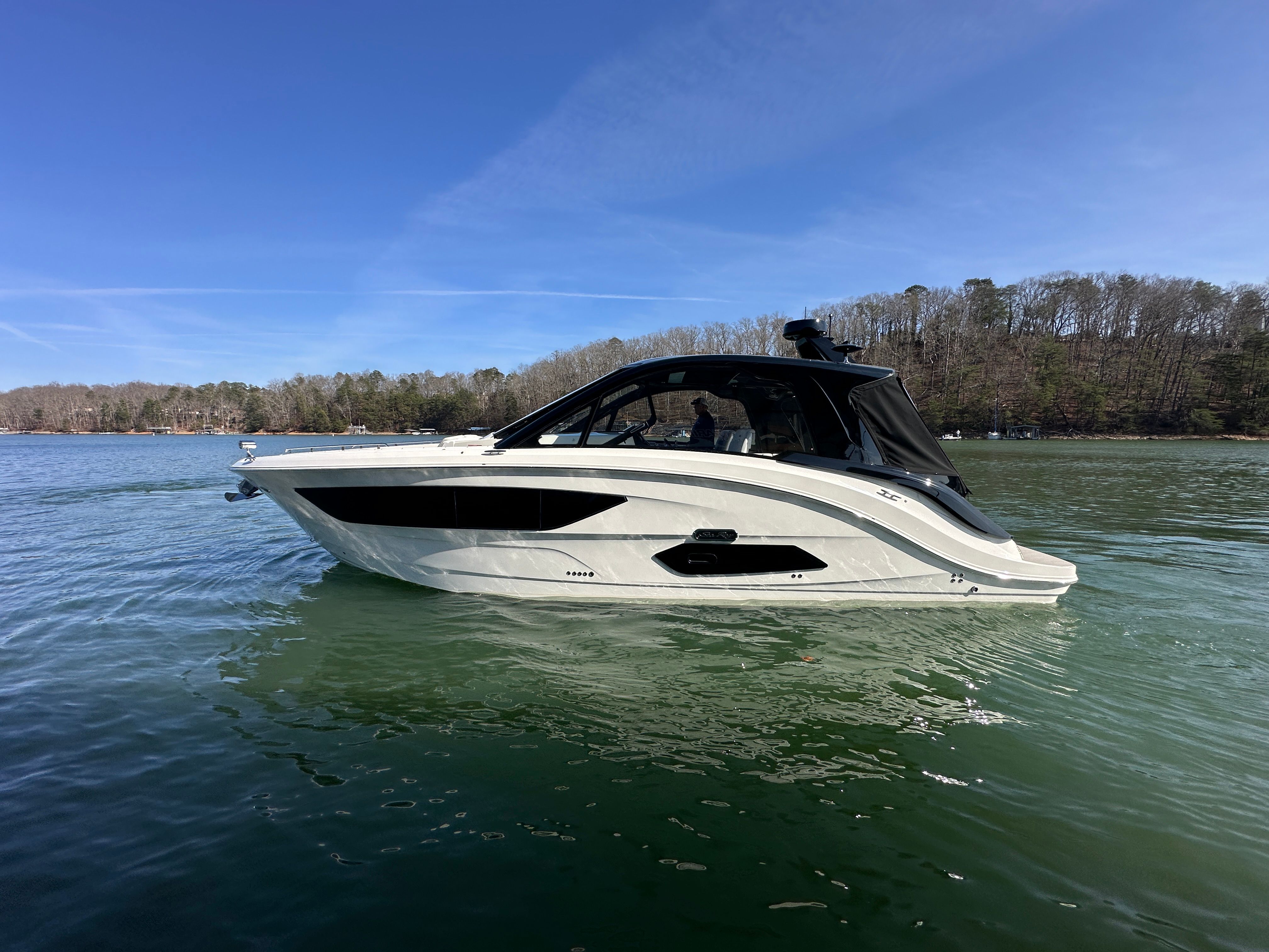 2026 Sea Ray Sundancer 370
