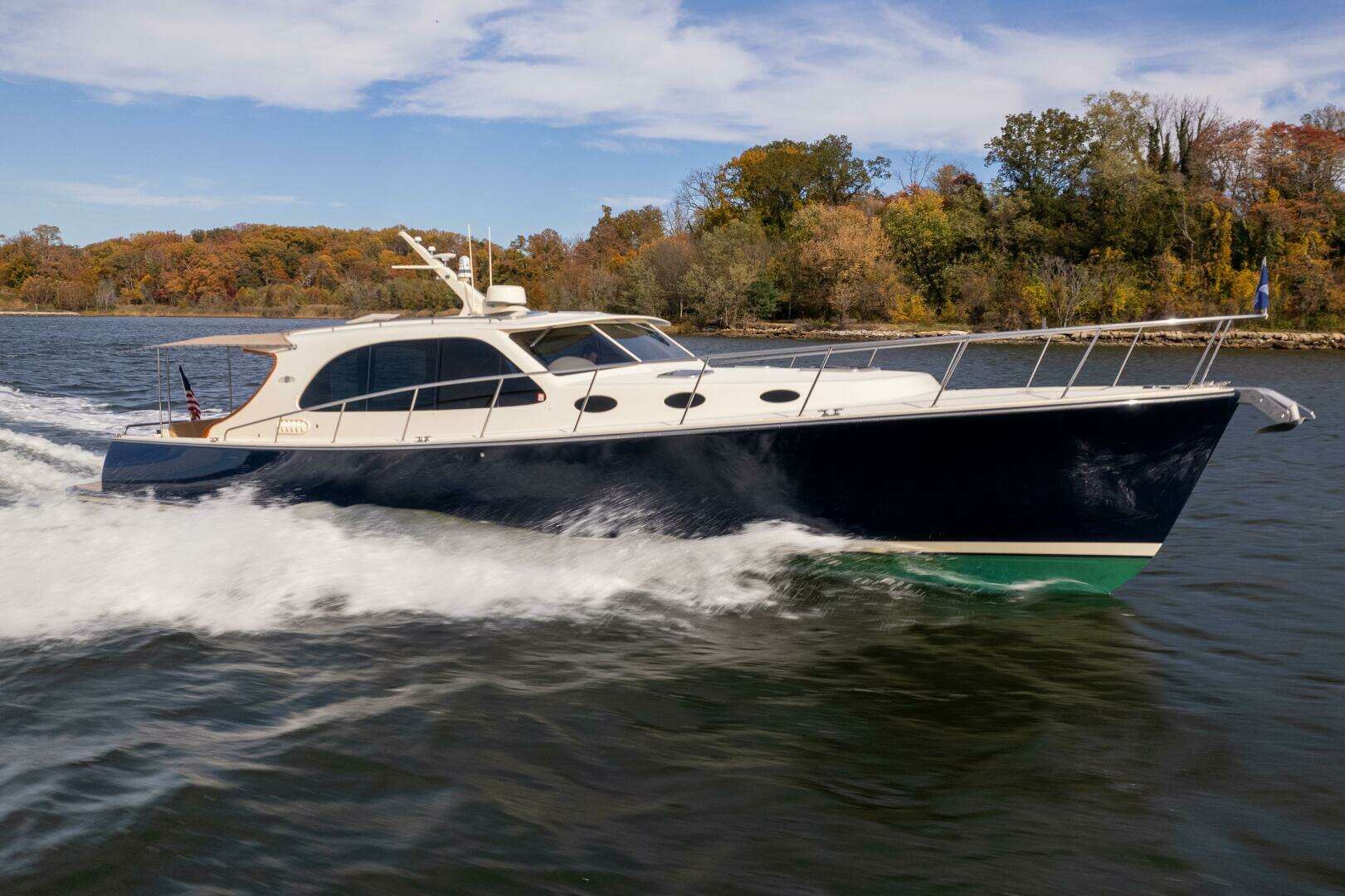 2016 Palm Beach Motor Yachts PB50 - Image 10