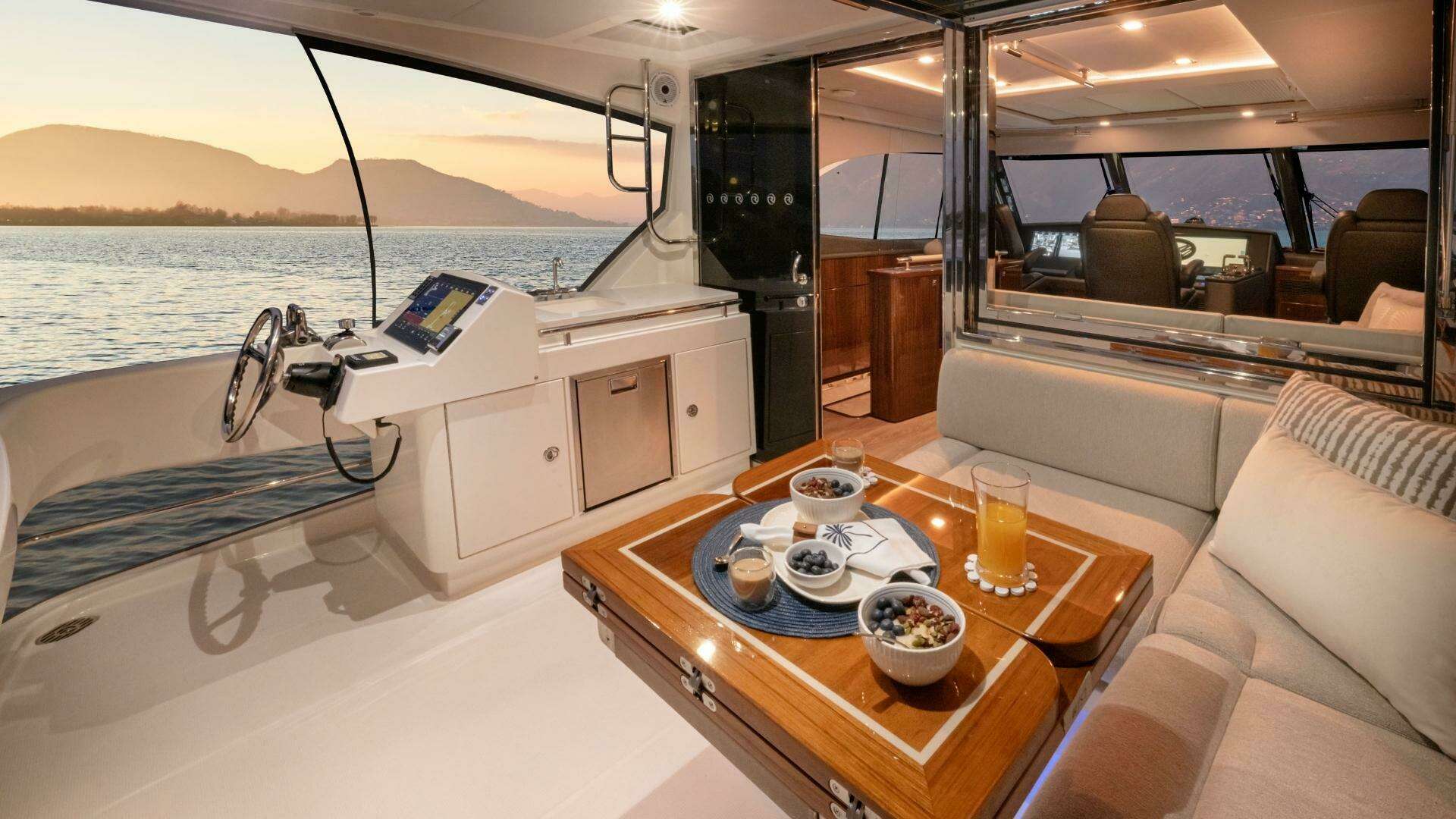 2026 Riviera 64 Sports Motor Yacht Series II - Image 25