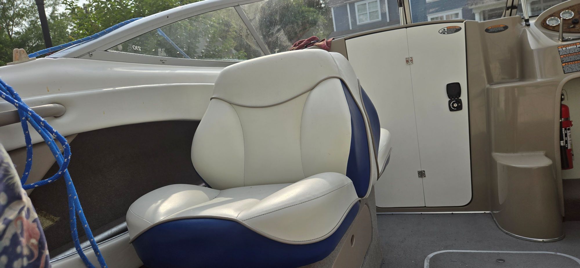 Interior of a 2004 Bayliner B210 Classic boat.