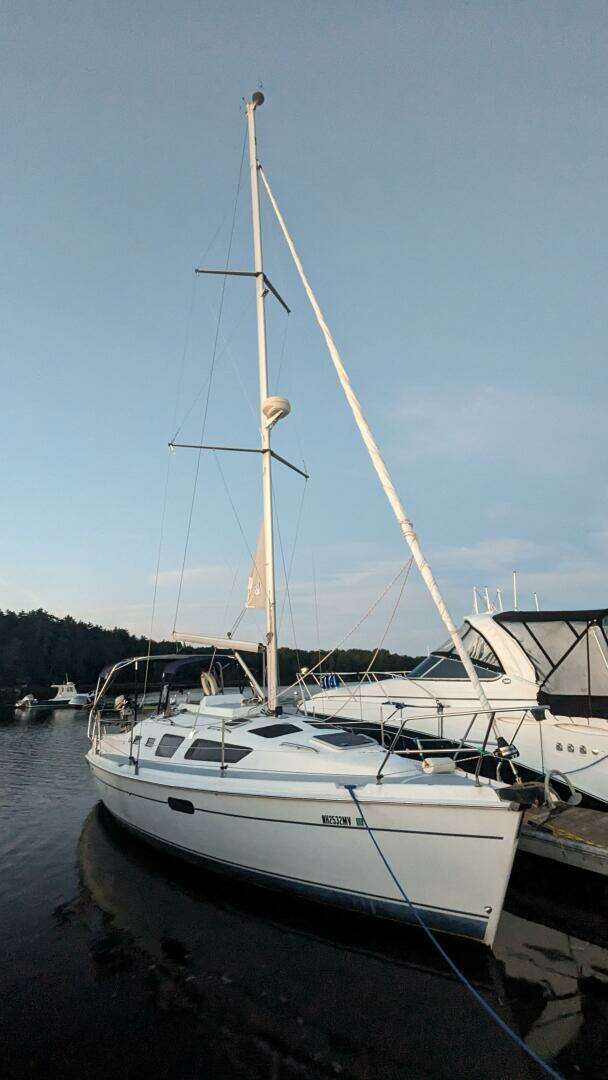 2002 Hunter 326 - Image 4