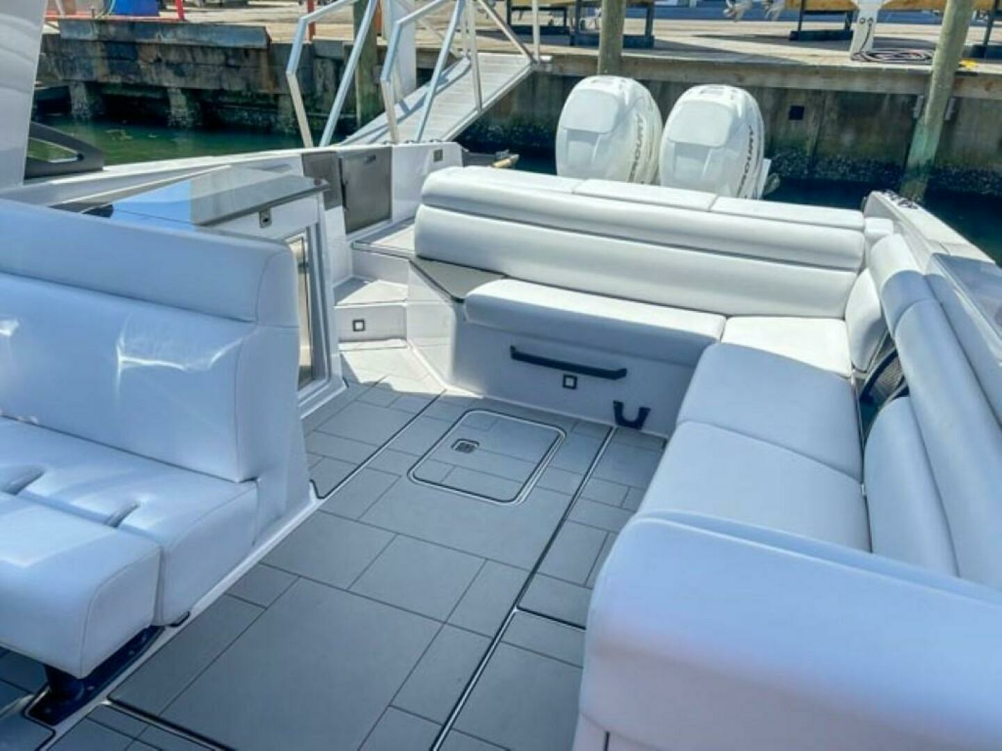 2020 Aviara AV32 OB - Image 17