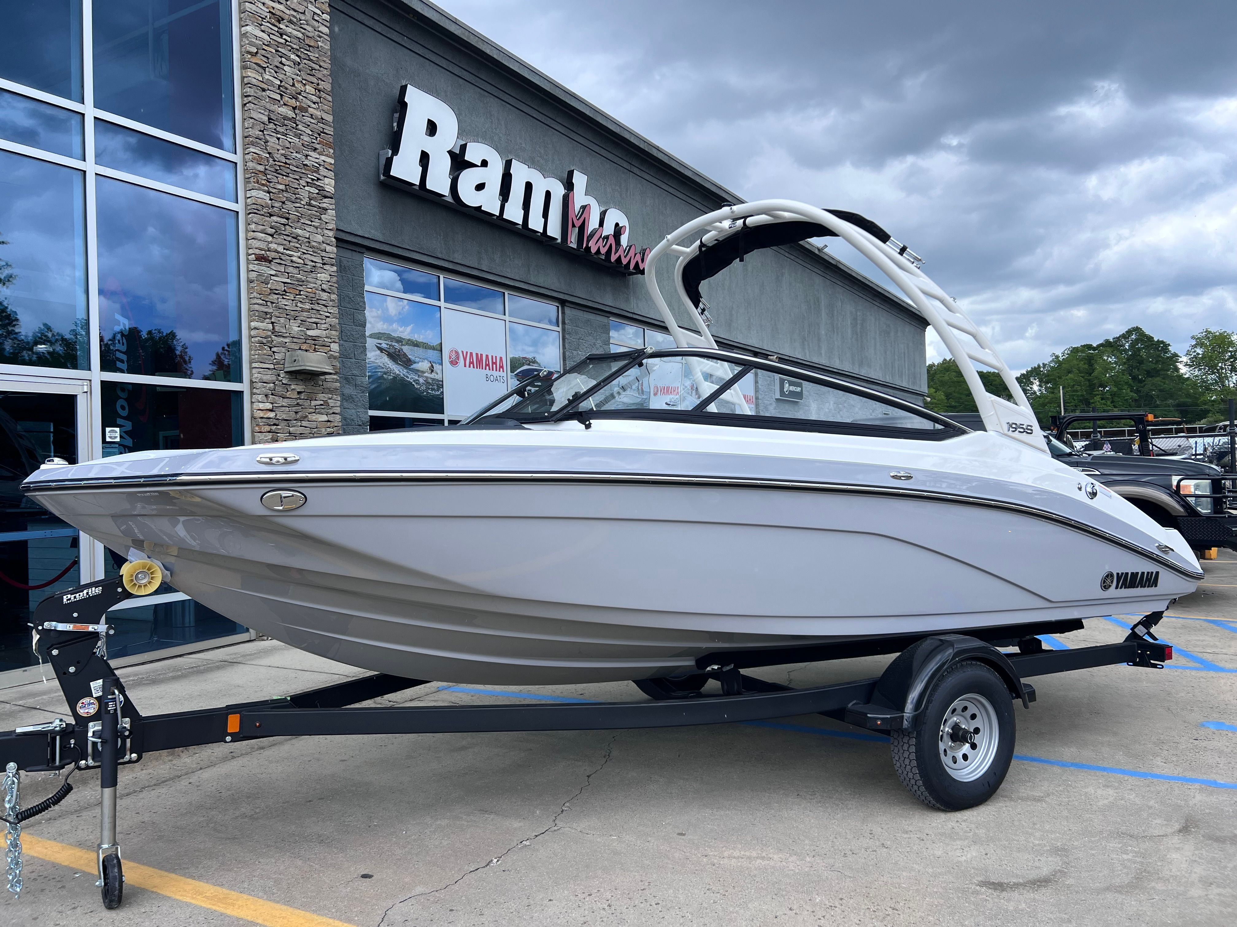 2026 Yamaha Boats 195S