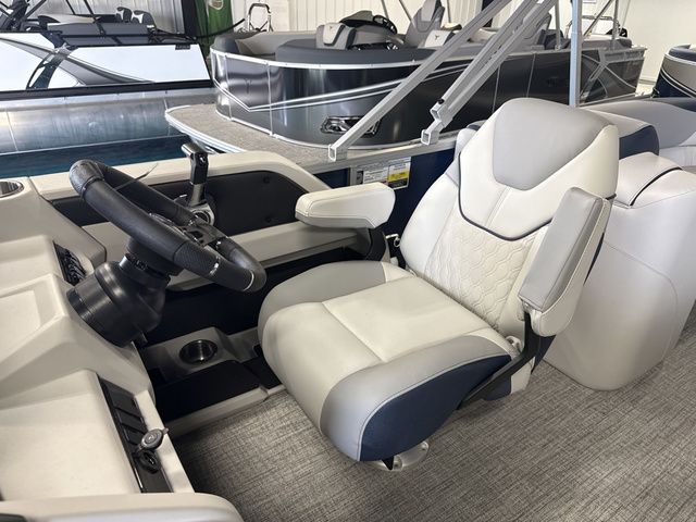 2026 Tahoe LTZ - Quad Lounger - 7