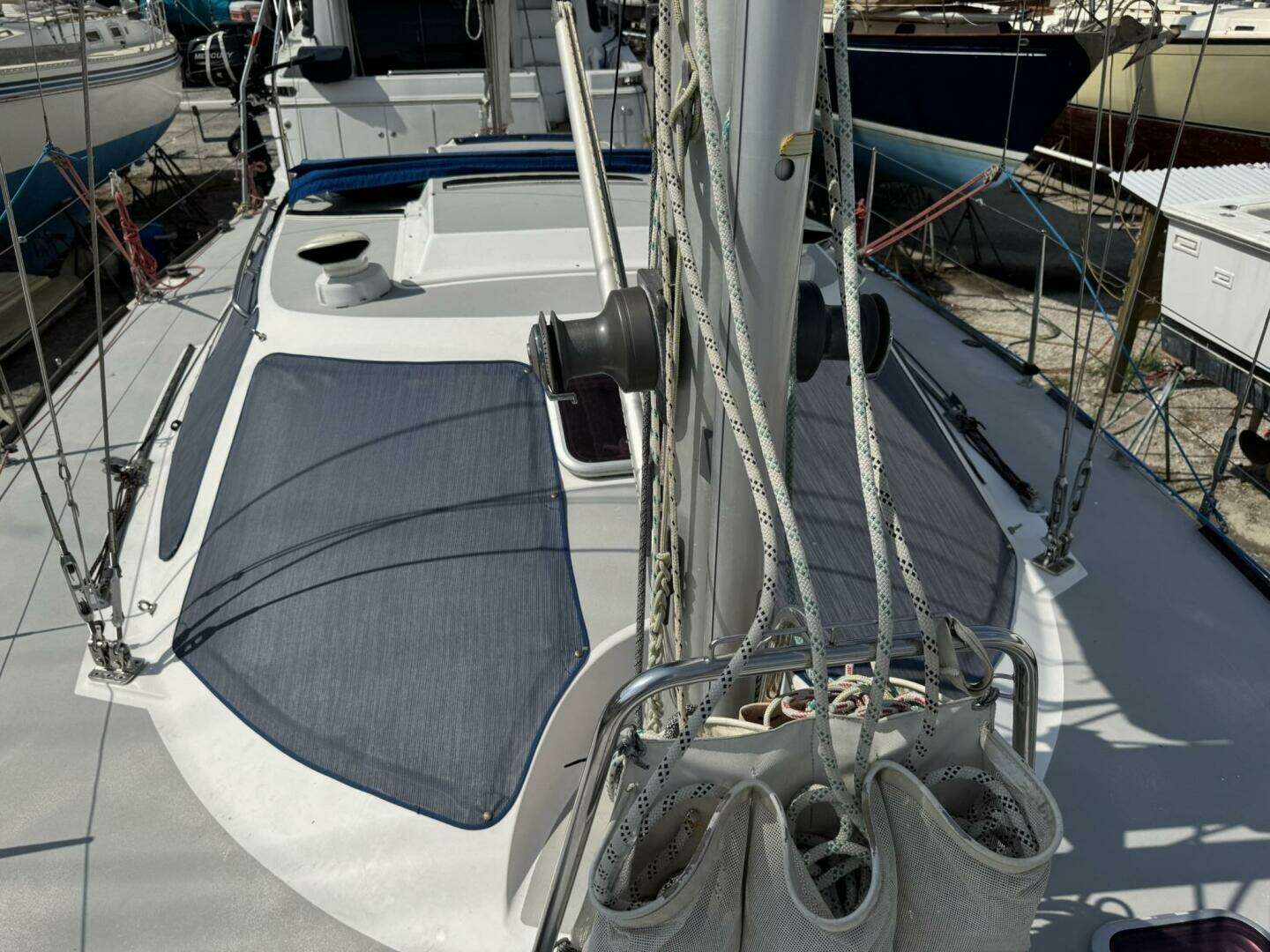 2009 RM Yachts RM1050 - Image 60