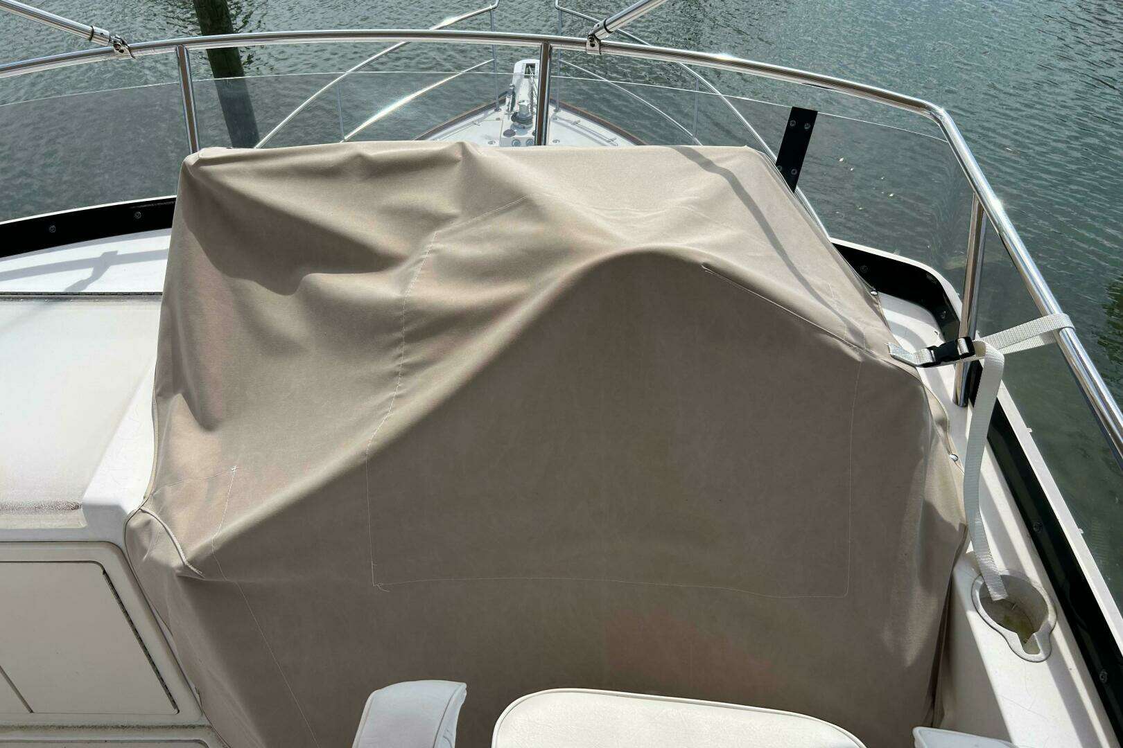 2004 Sabre 36 Flybridge - Image 9