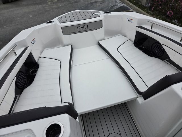 2026 Yamaha Boats 255 FSH Sport E - 36