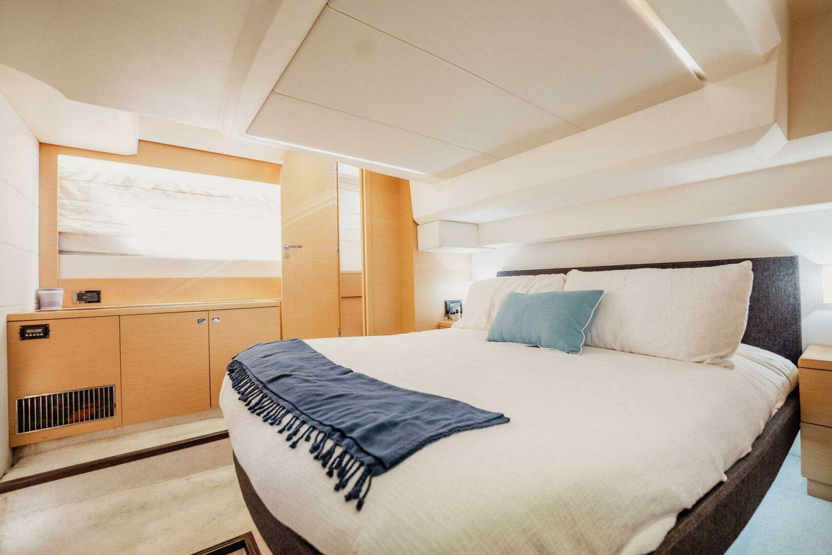 2013 Prestige 500 S - Image 20