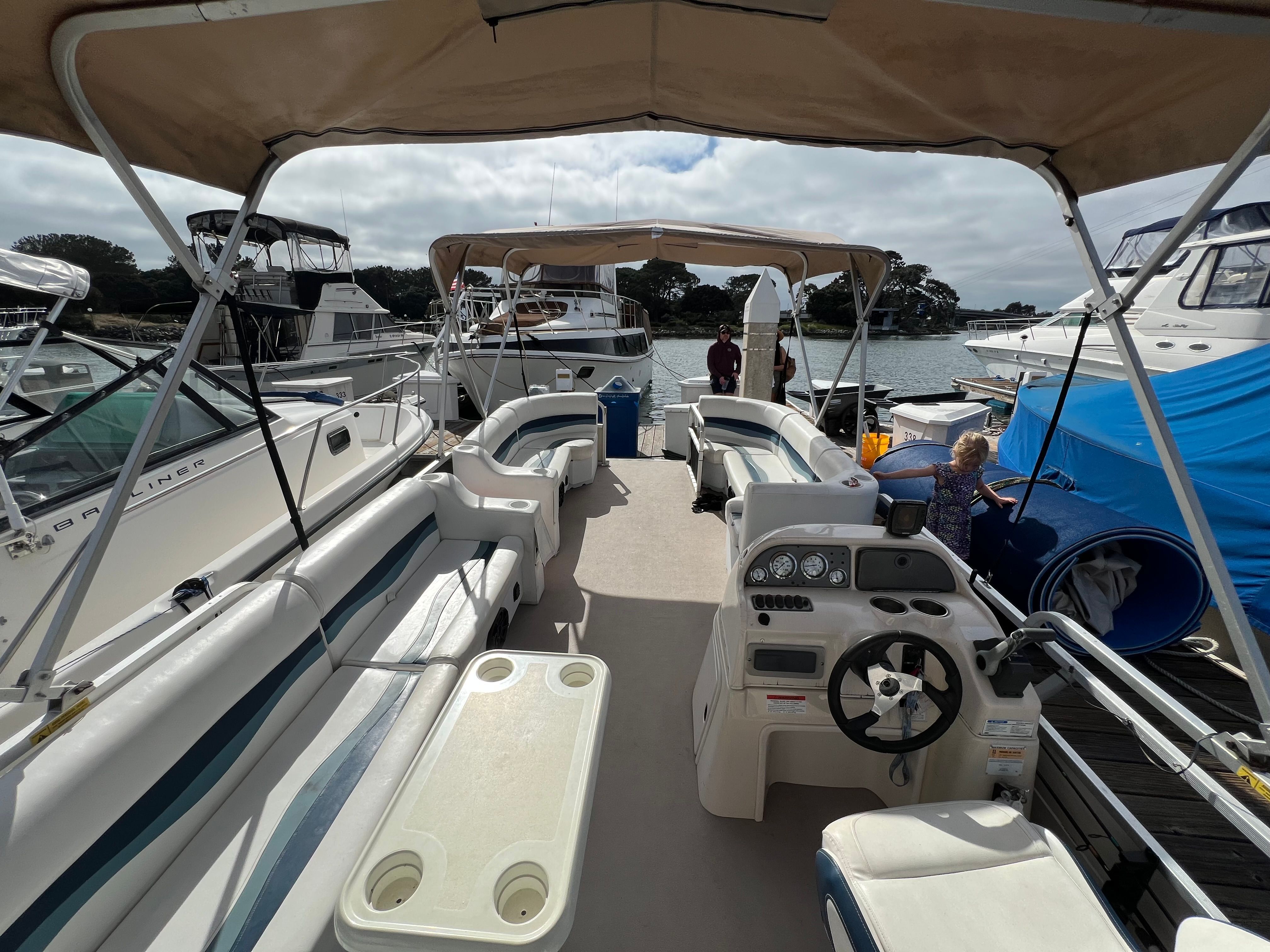 2005 Smoker Craft Sun Chaser LX Cruise 20 - 11