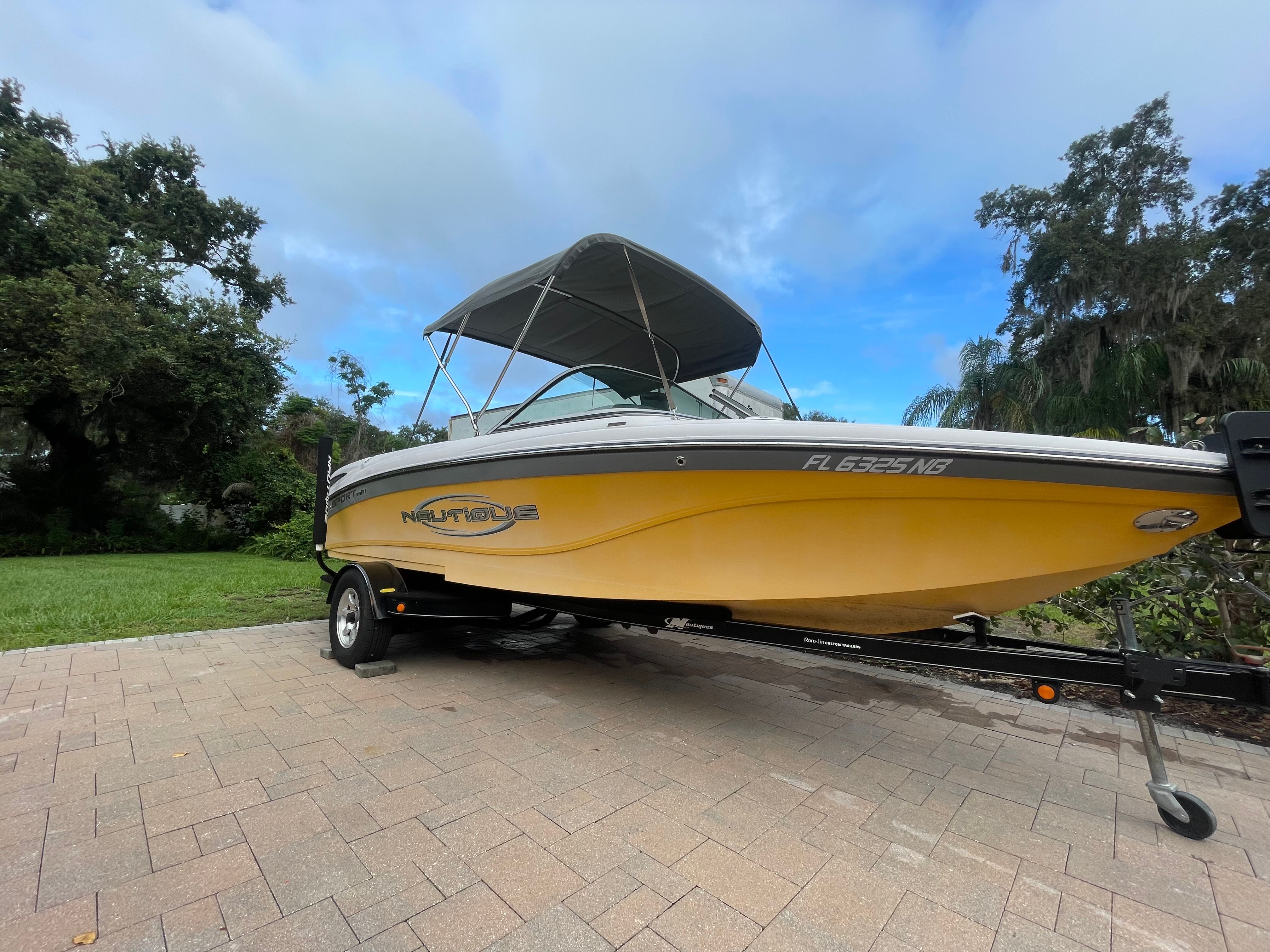 2005 Nautique CTC 20’ 9’’ correct craft