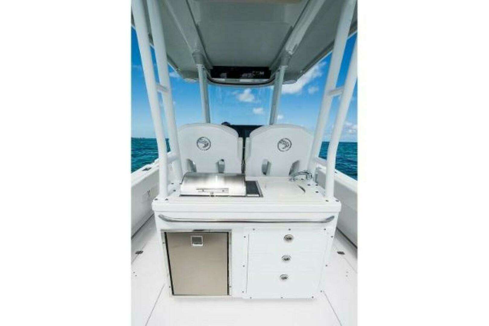 2025 Edgewater 285CC - Image 12