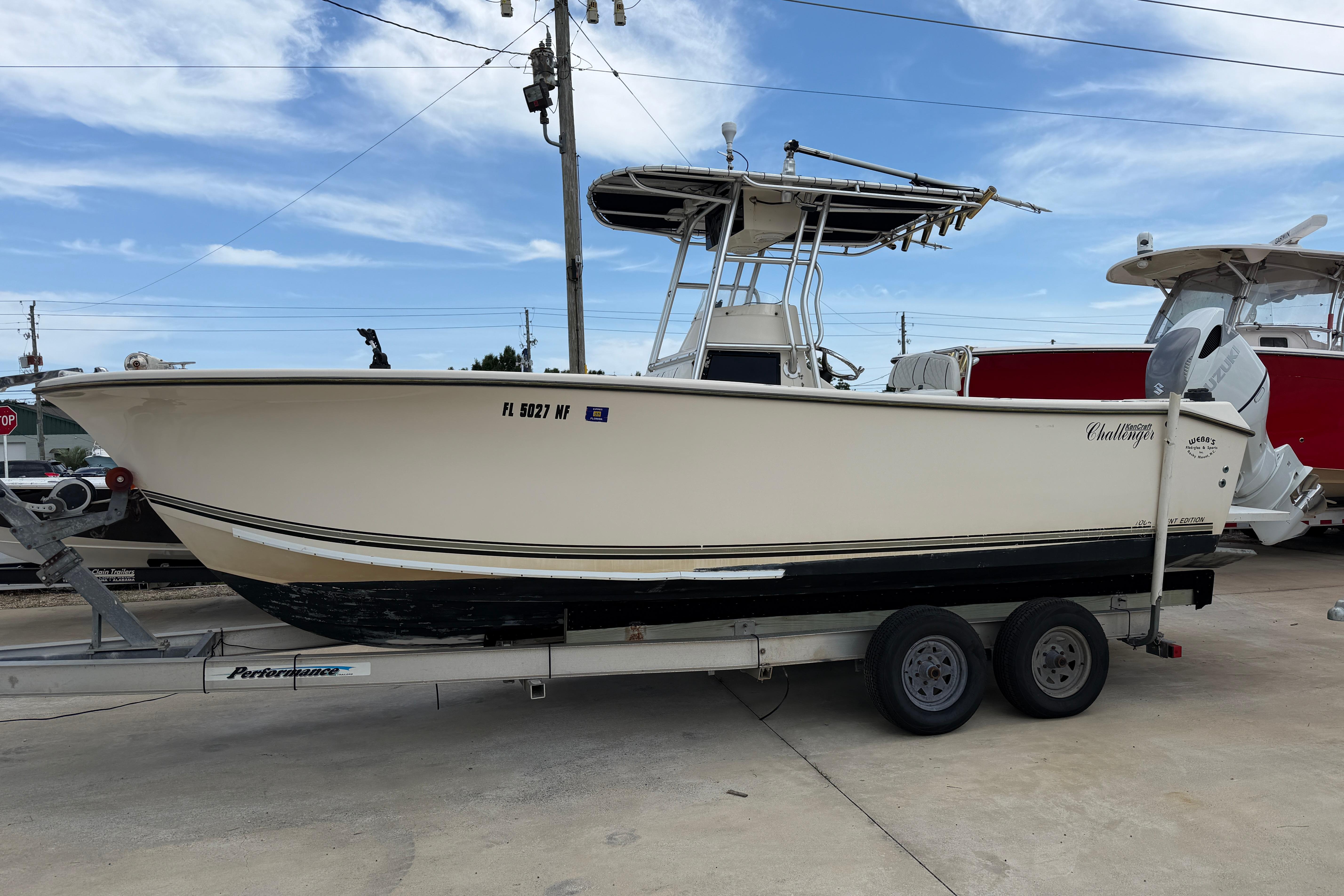 2003 KenCraft 235 Challenger