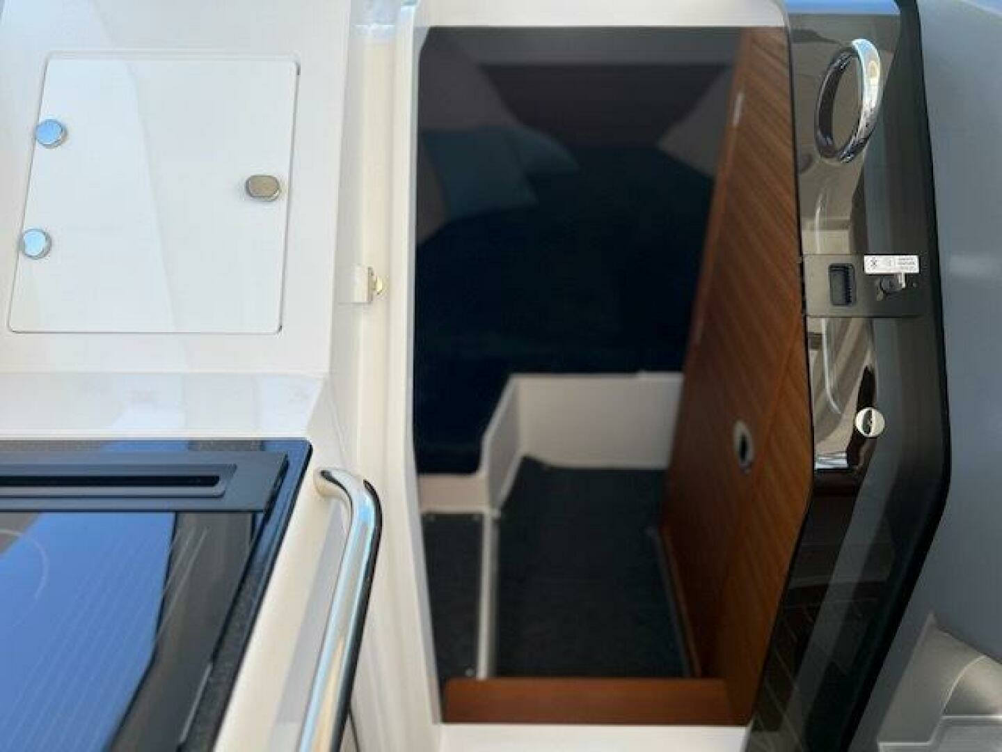 2023 Nimbus W9 - Image 17