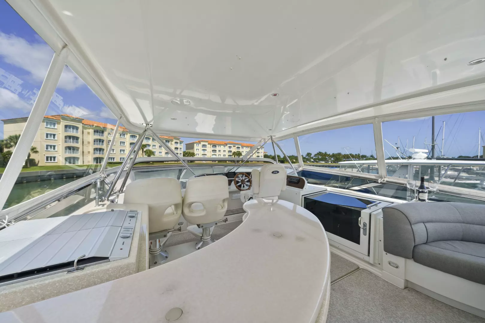 2006 Marquis 65 Pilothouse - Image 15