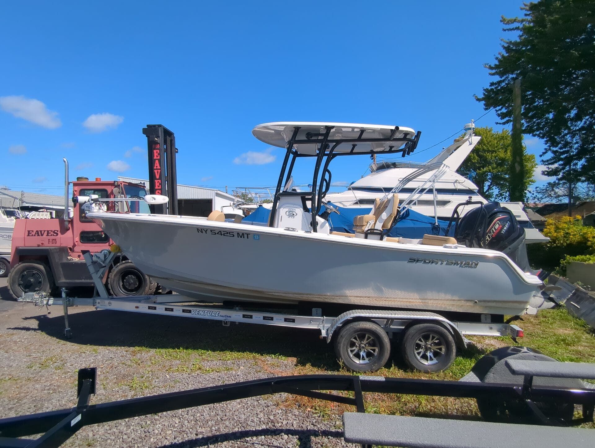 2023 Sportsman Open 212 Center Console - 10