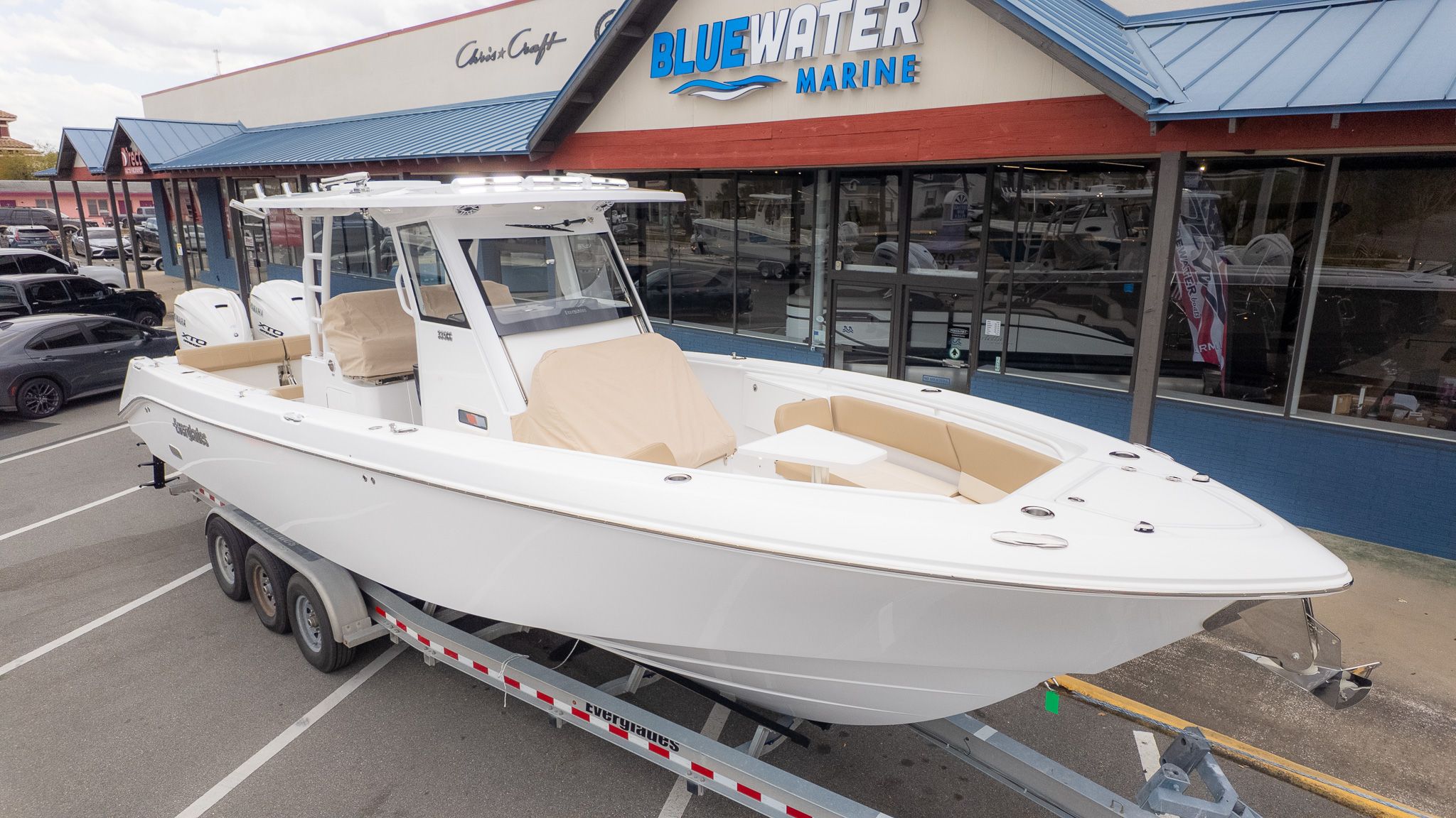 2026 Everglades 335 Center Console - 2