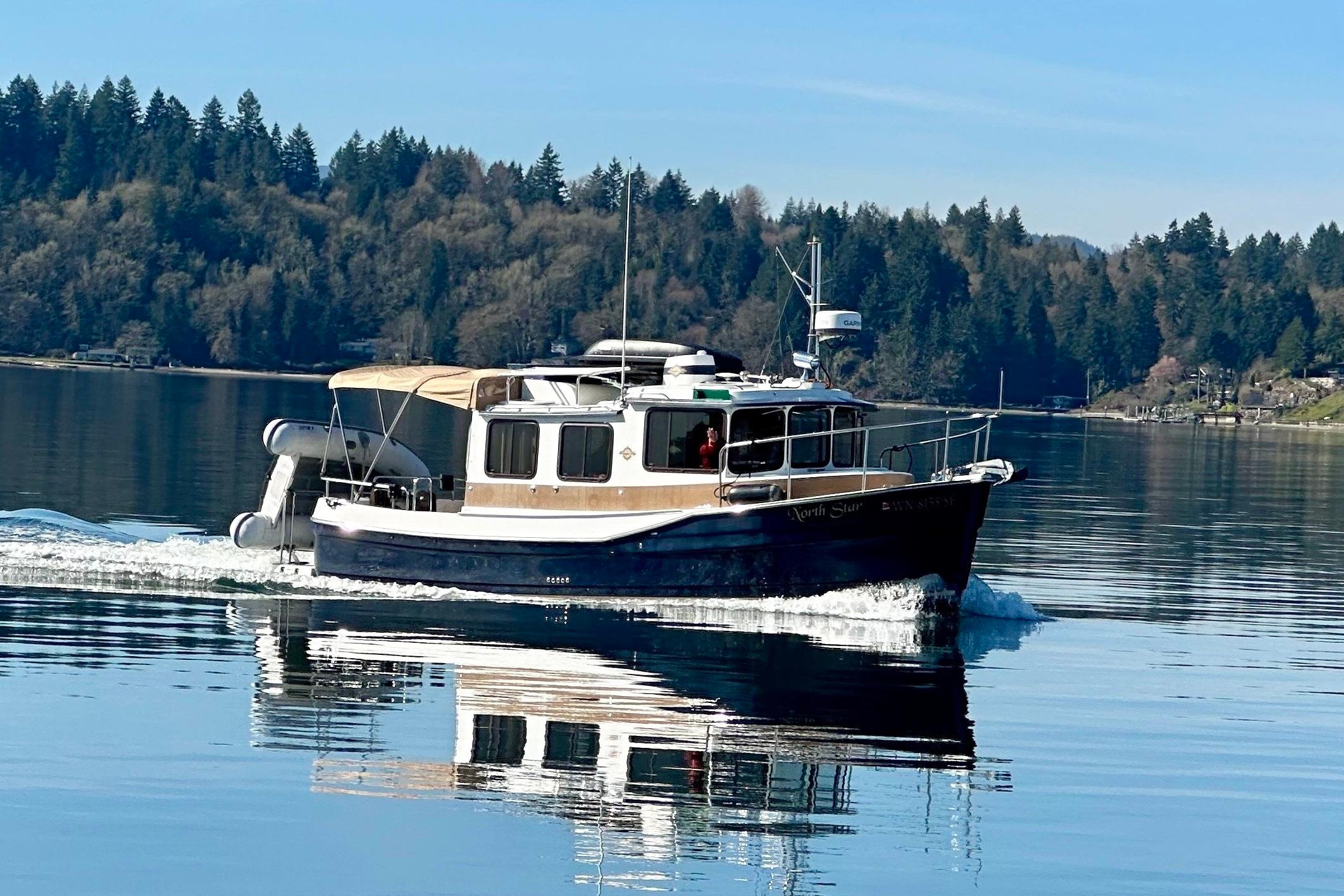 2014 Ranger Tugs R-27