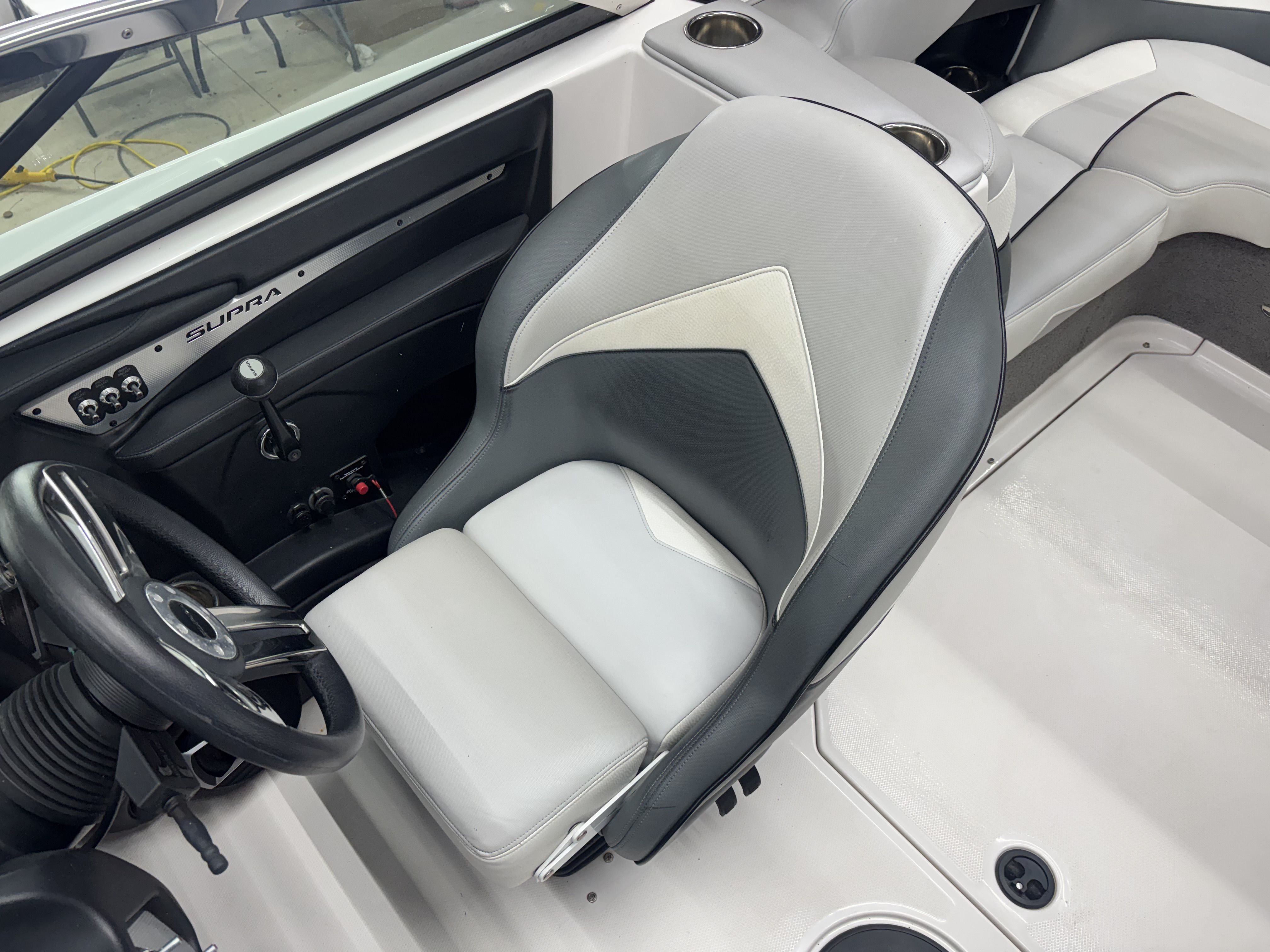 2013 Supra Launch SA350 - 11