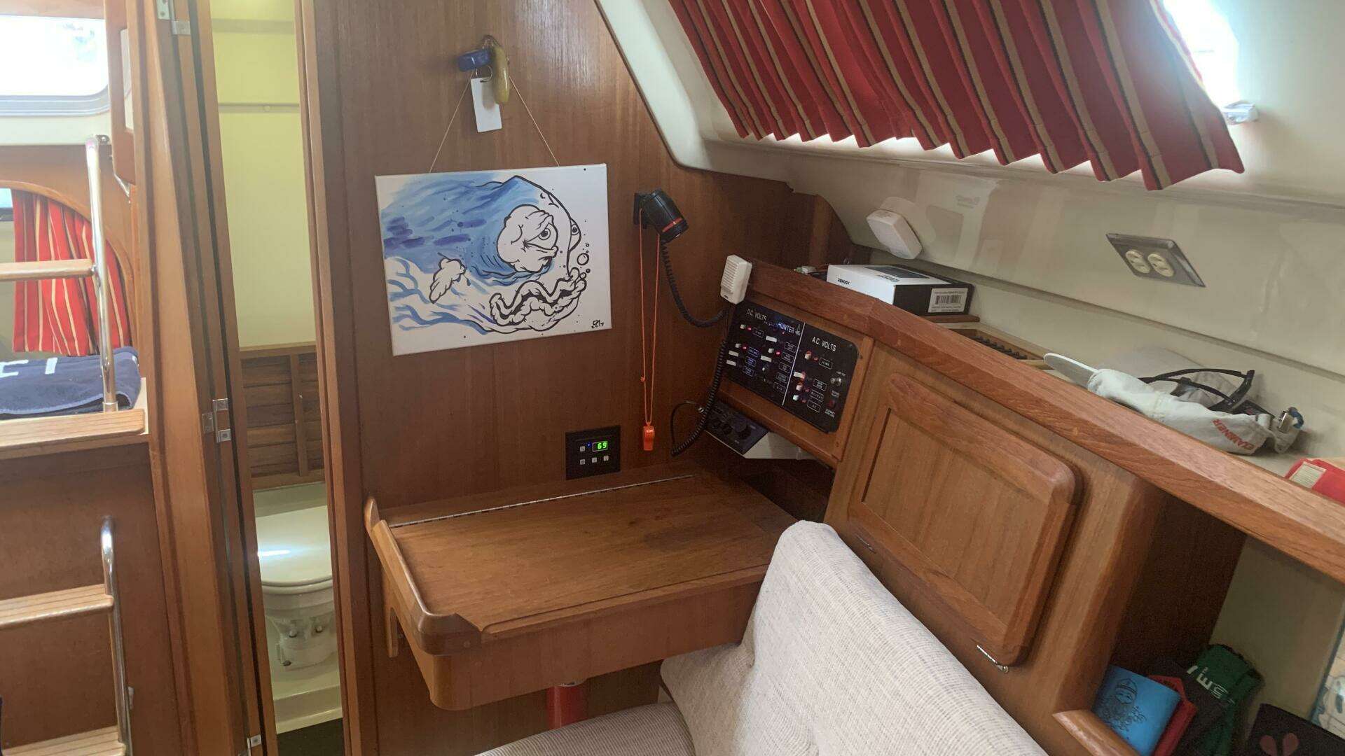 1991 Hunter 30 T - Image 23