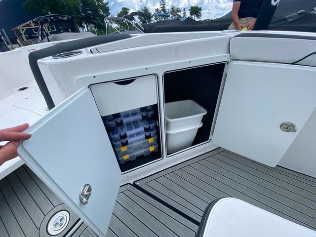 2024 Yamaha Boats 255 FSH Sport H - 20