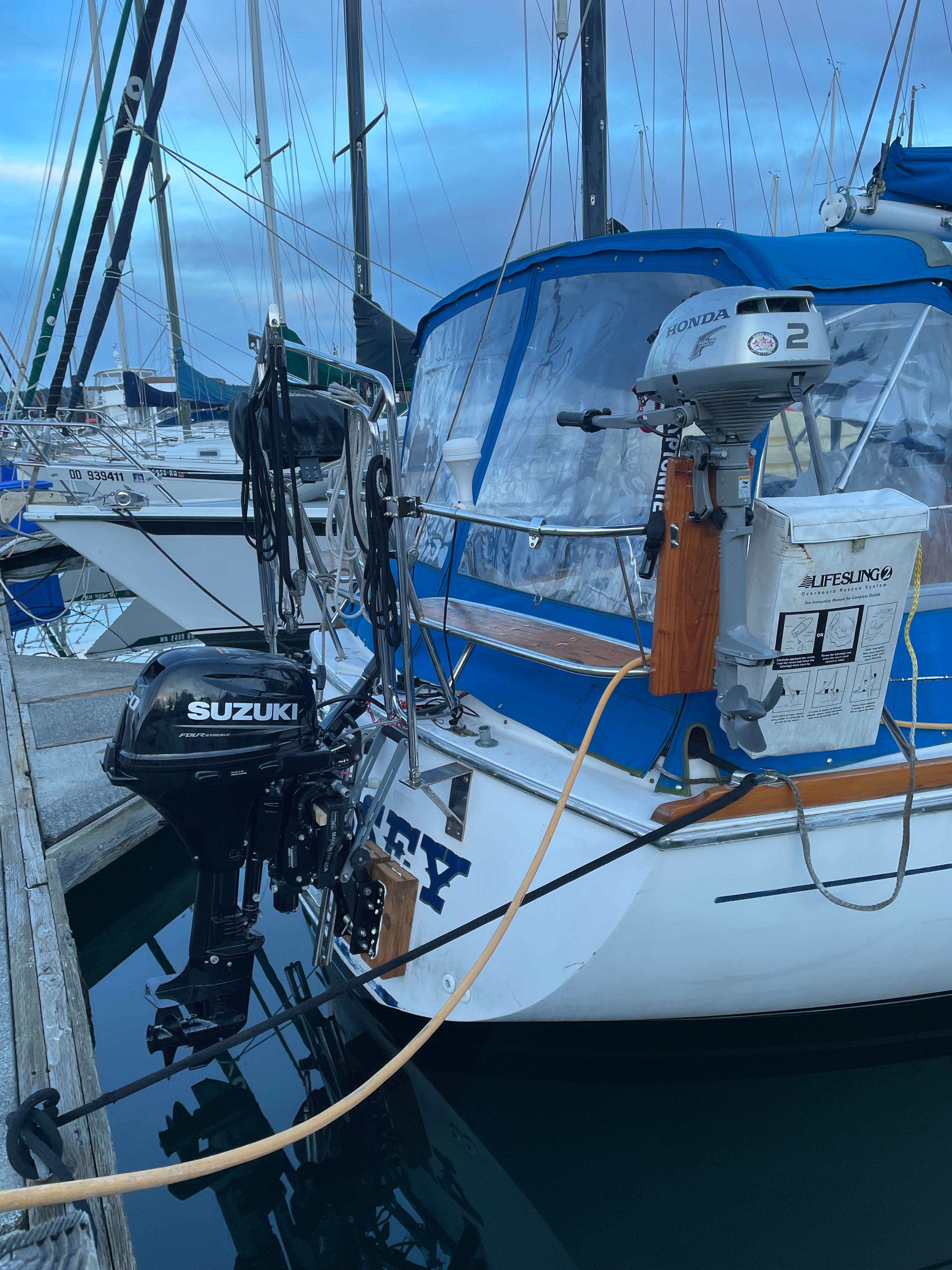 1979 Gulfstar 37’ aft Cockpit Sailboat - 5