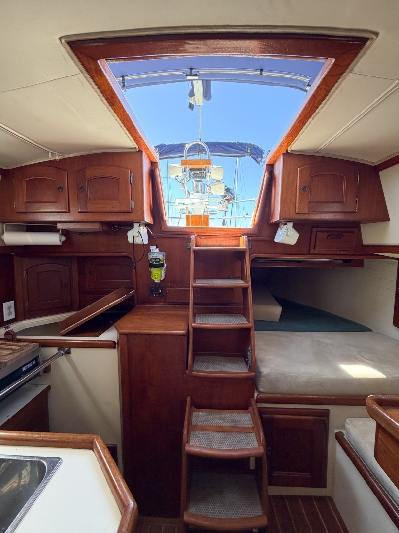 1998 Pacific Seacraft 37 - Image 36