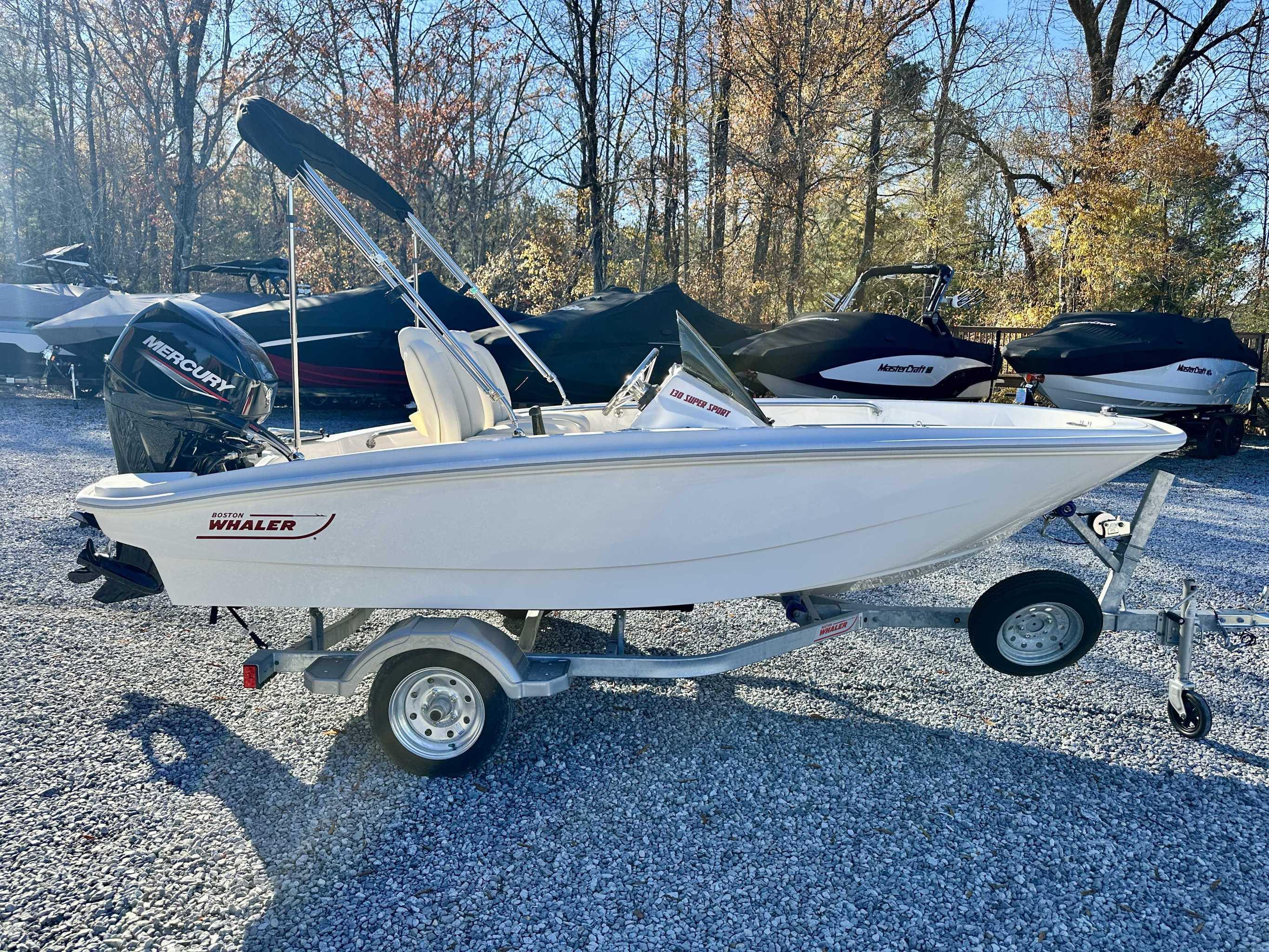 2025 Boston Whaler 130 Super Sport - 6