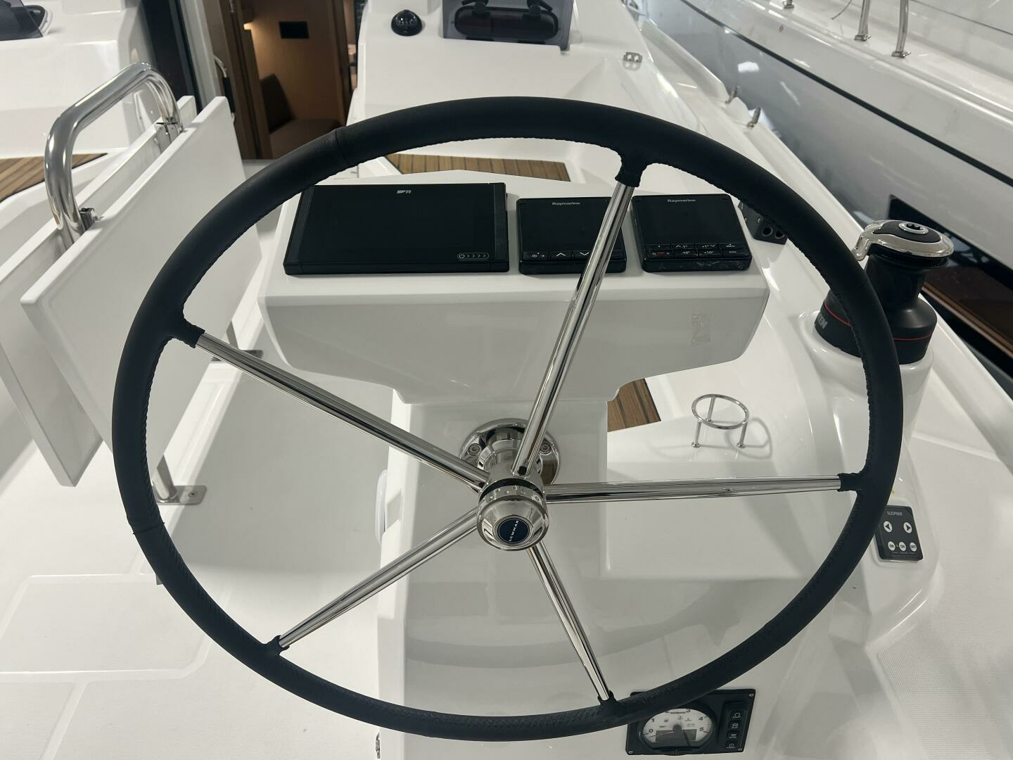 2026 Beneteau Oceanis 34.1 - Image 4